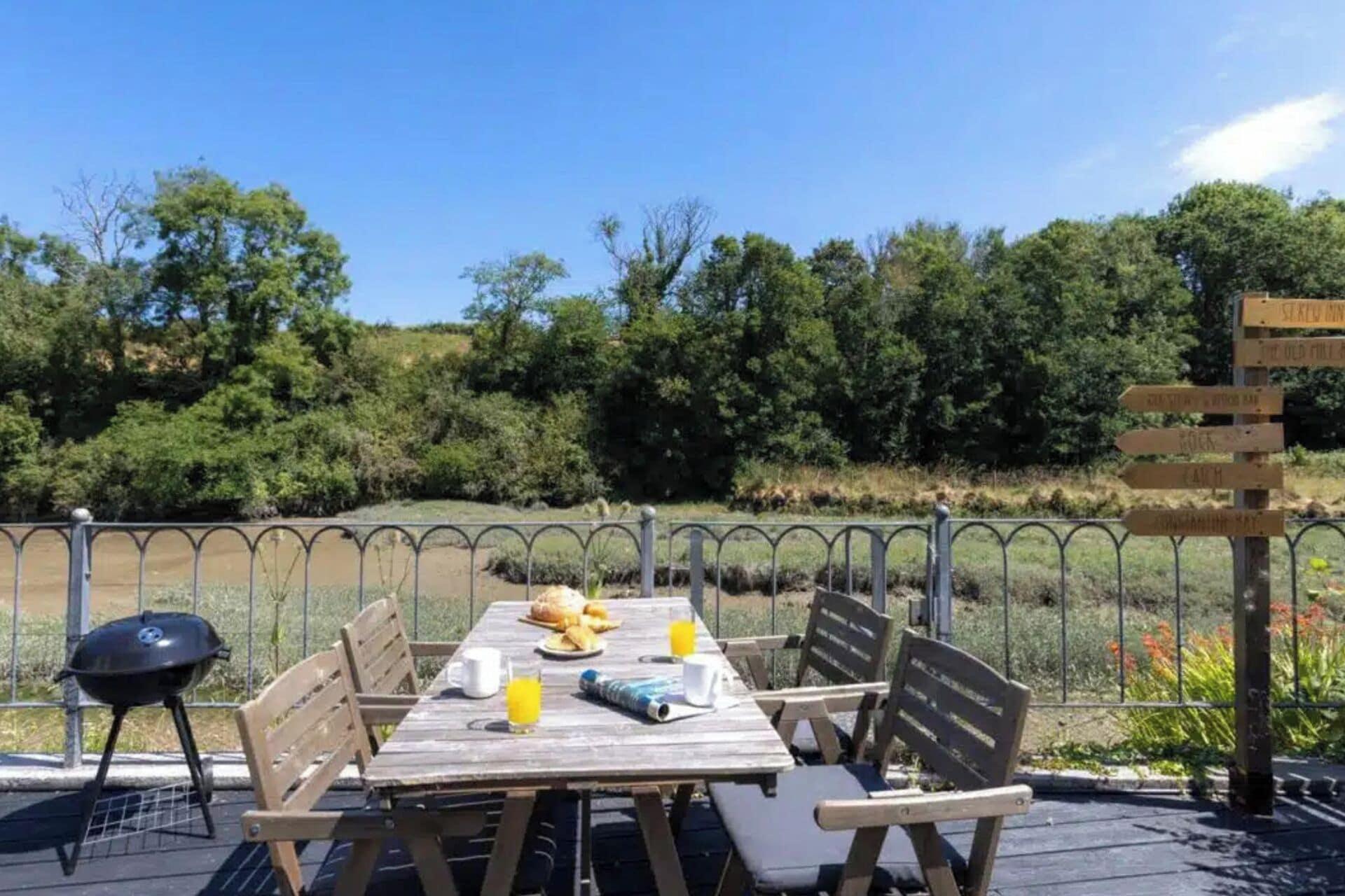 Creek View Cottage Little Petherick 2 Bedrooms