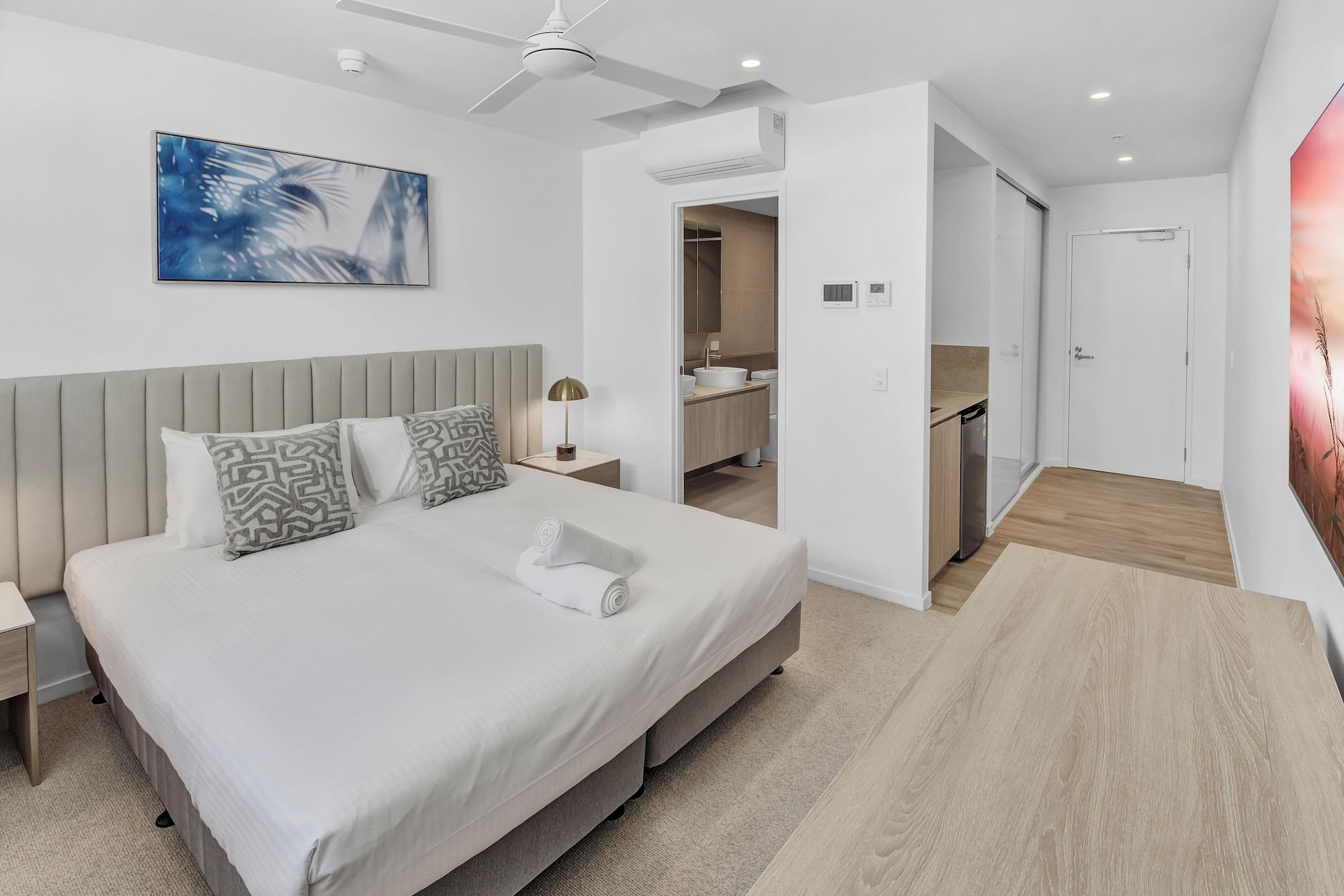 Lowanna Beach Resort By Direct Collective
