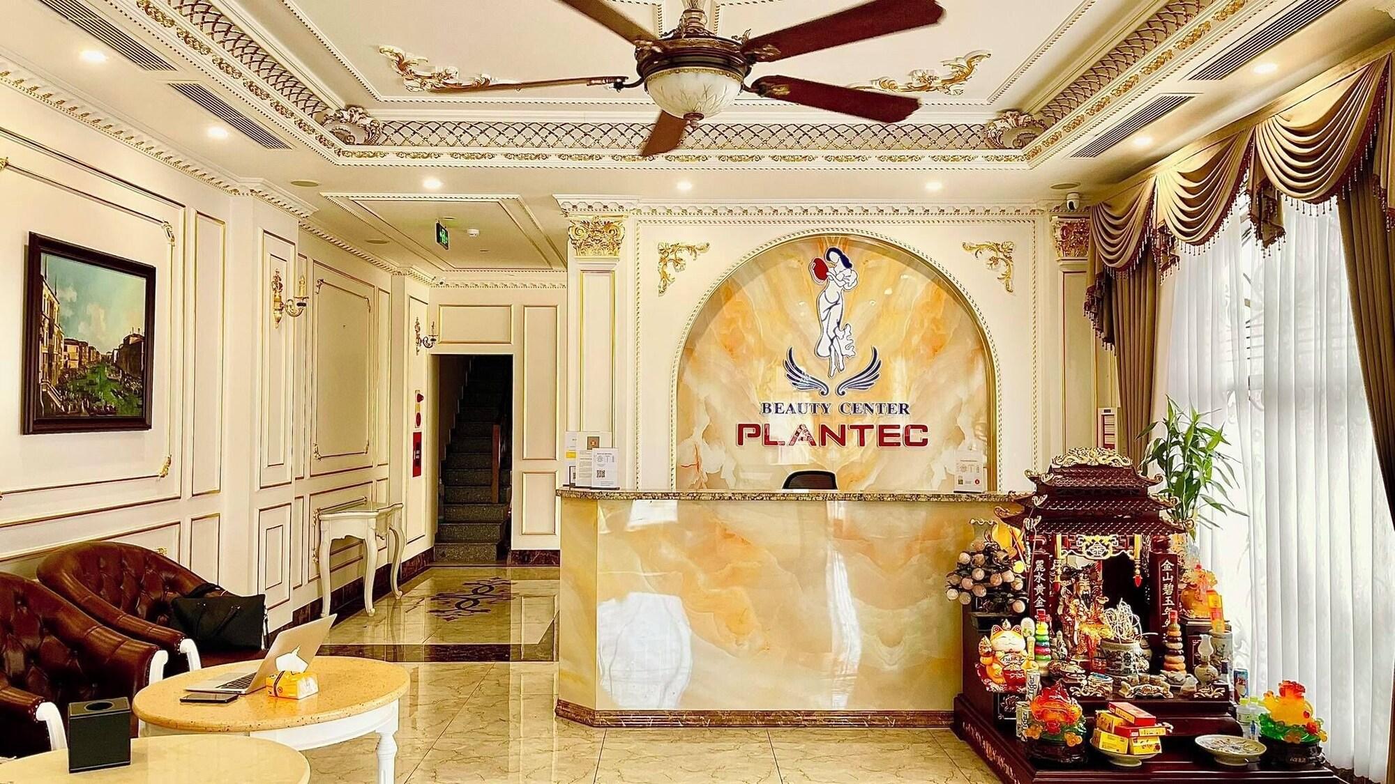Gold Hotel Luxury