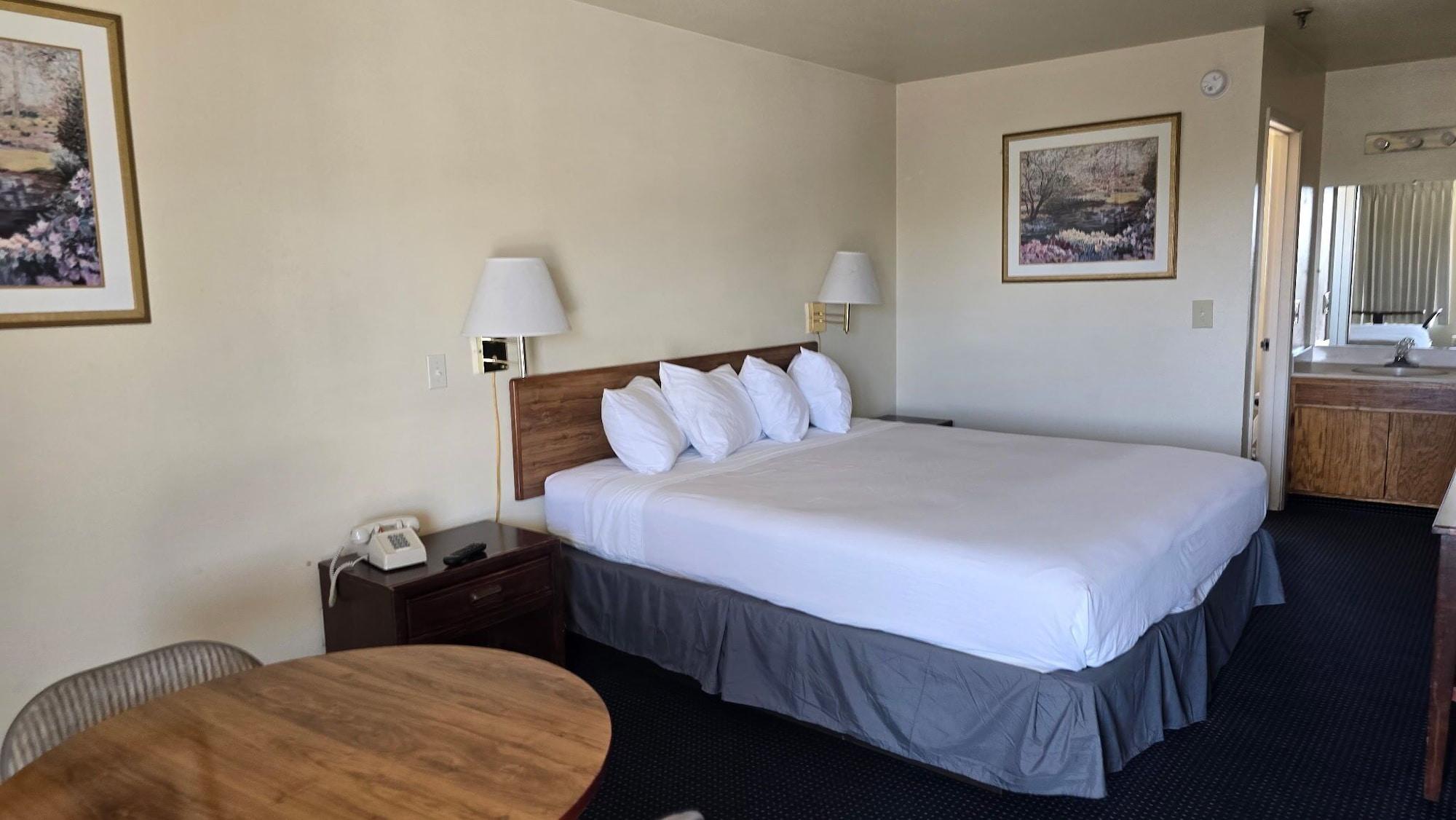 Terrace Inn And Suites
