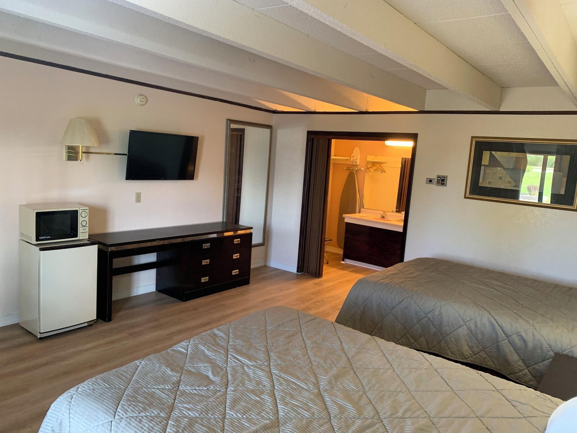 Tollway Inn Of Beloit