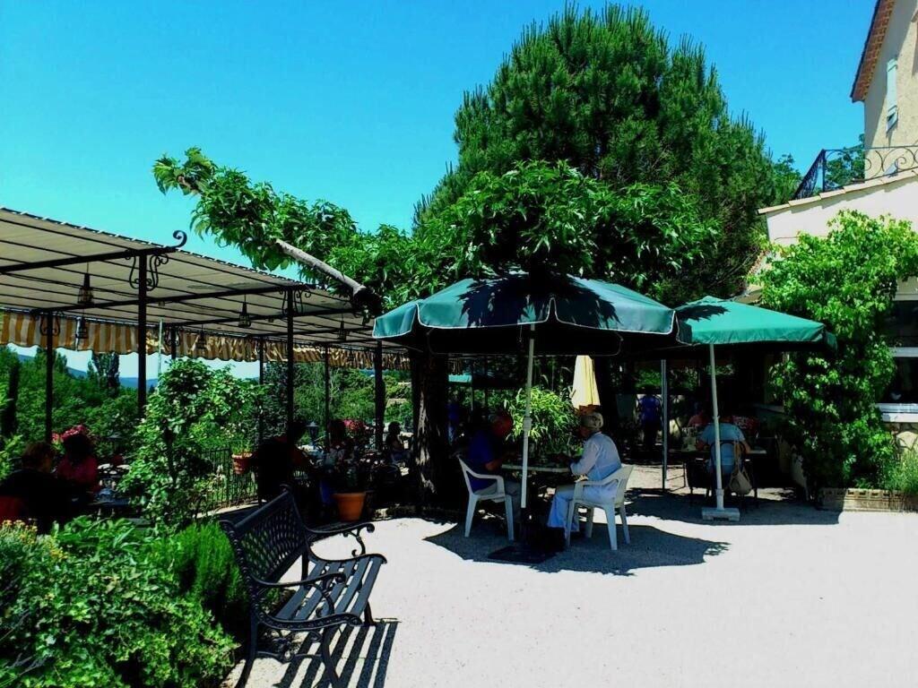 Auberge De L Escargot D Or