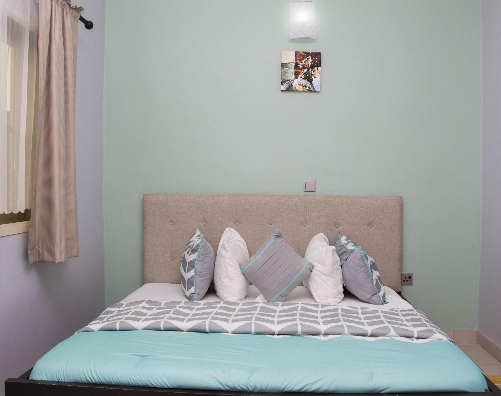 Dfs Luxury Apartments