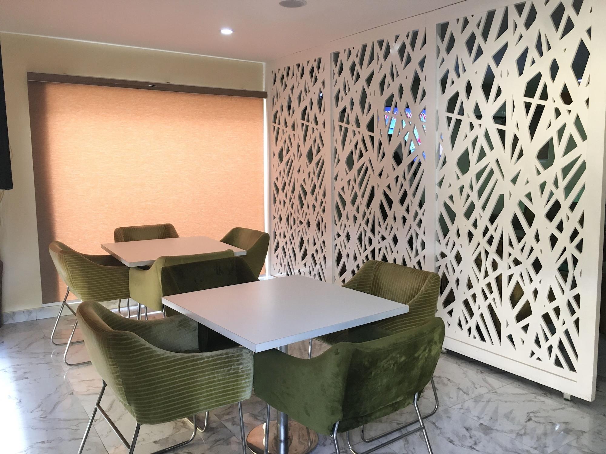 Alexia S Place Hotel