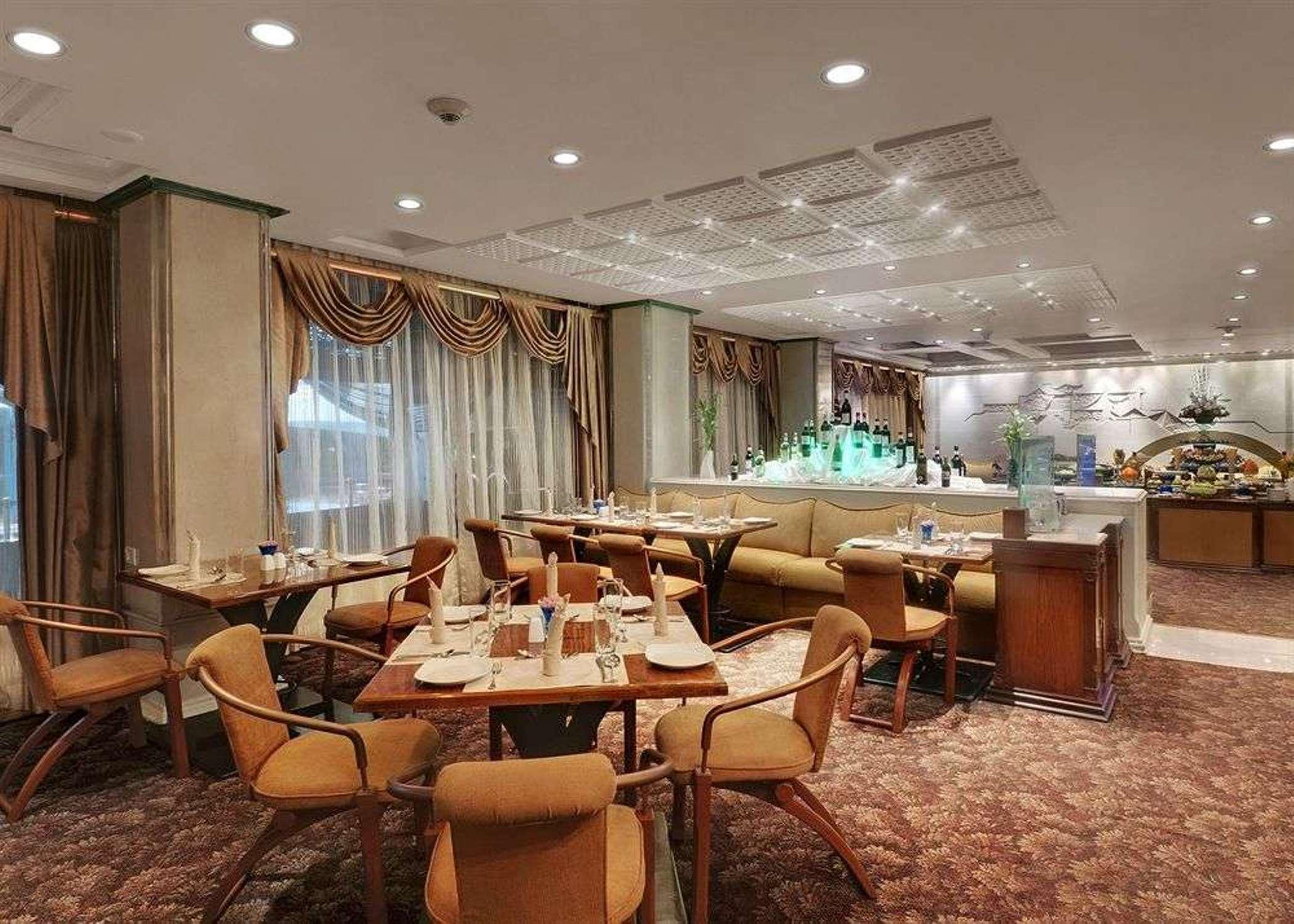 Hotel Kohinoor Continental, Mumbai