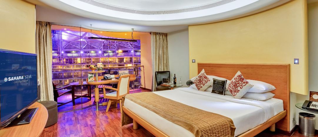 Hotel Sahara Star by null