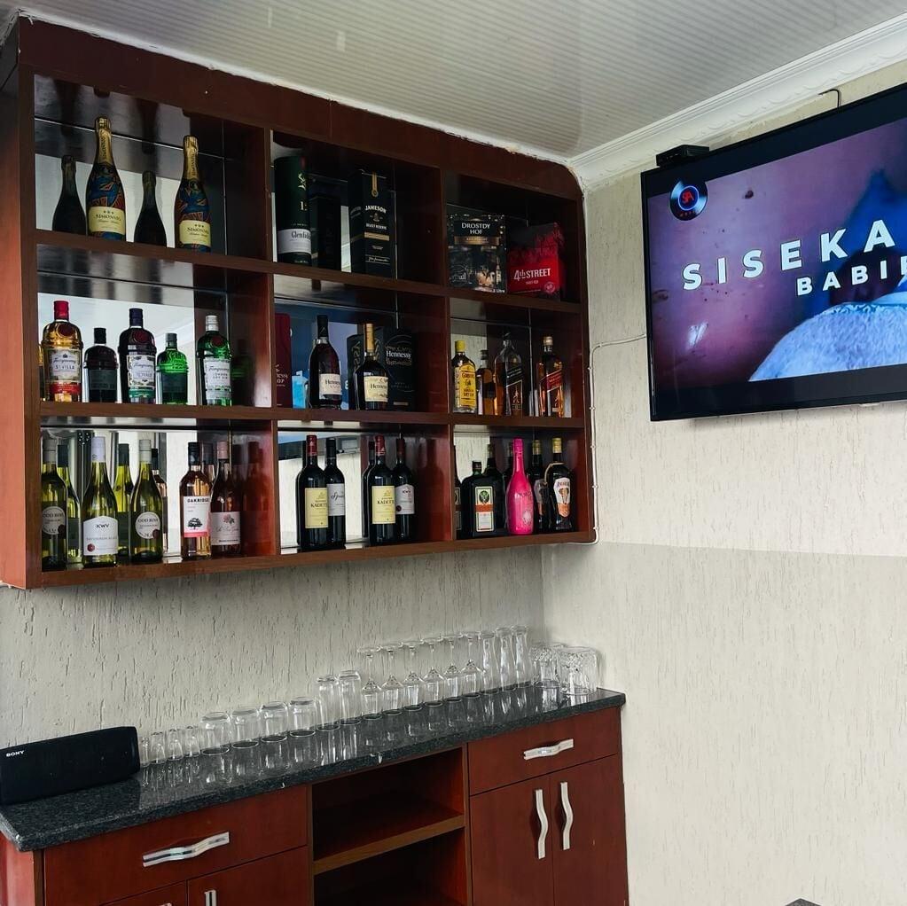 Rosenia Boutique Hotel