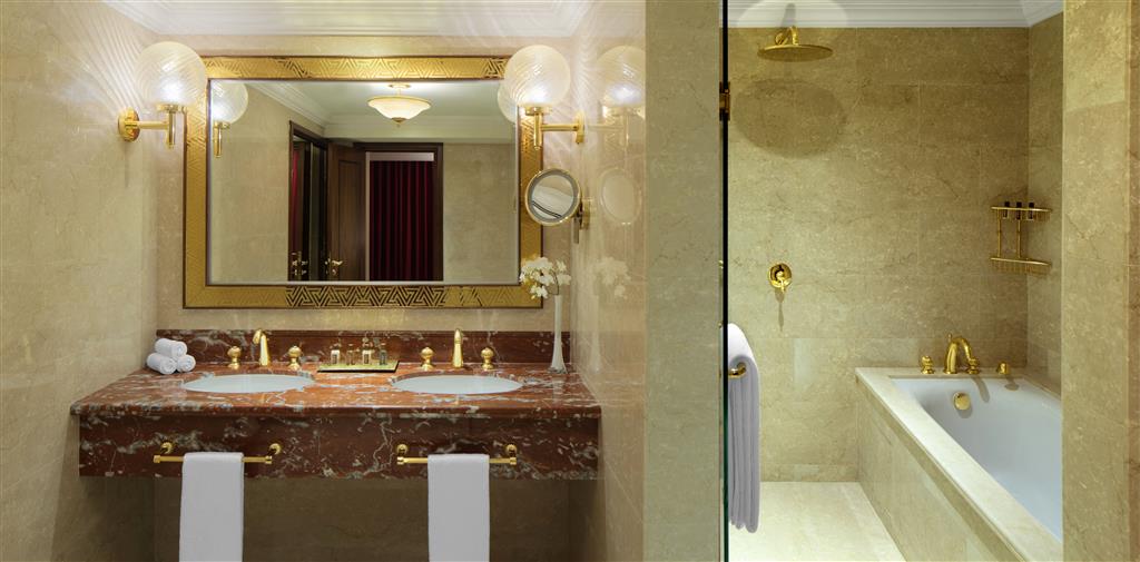 Sheraton Grand Doha Resort & Convention Hotel by null