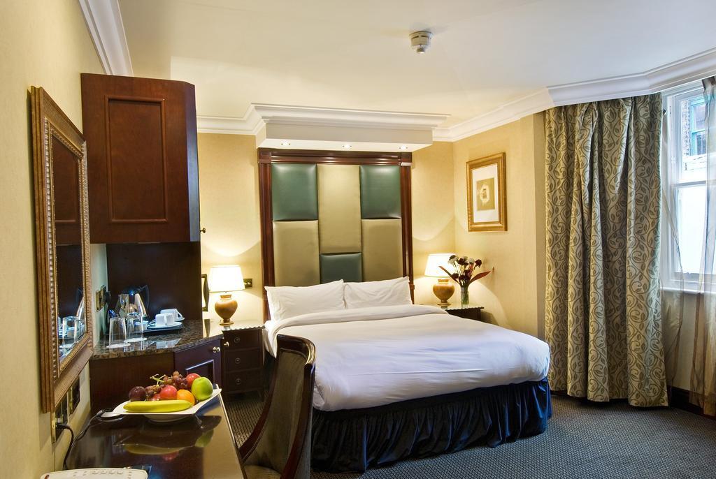 Inhabit Southwick Street by null