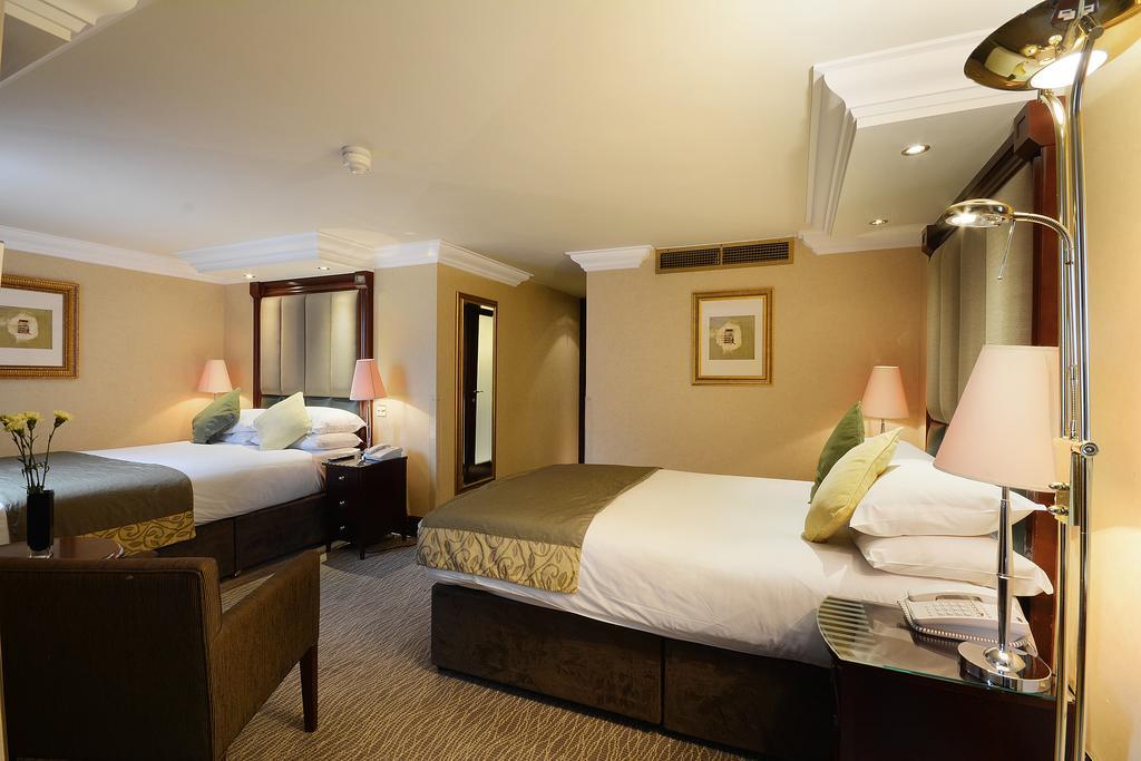 Inhabit Southwick Street by null