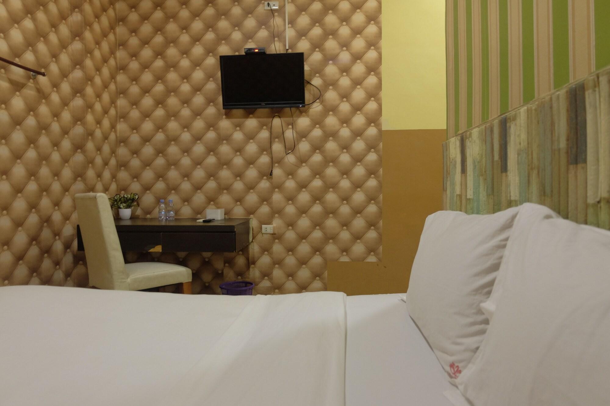 Louise Hotel