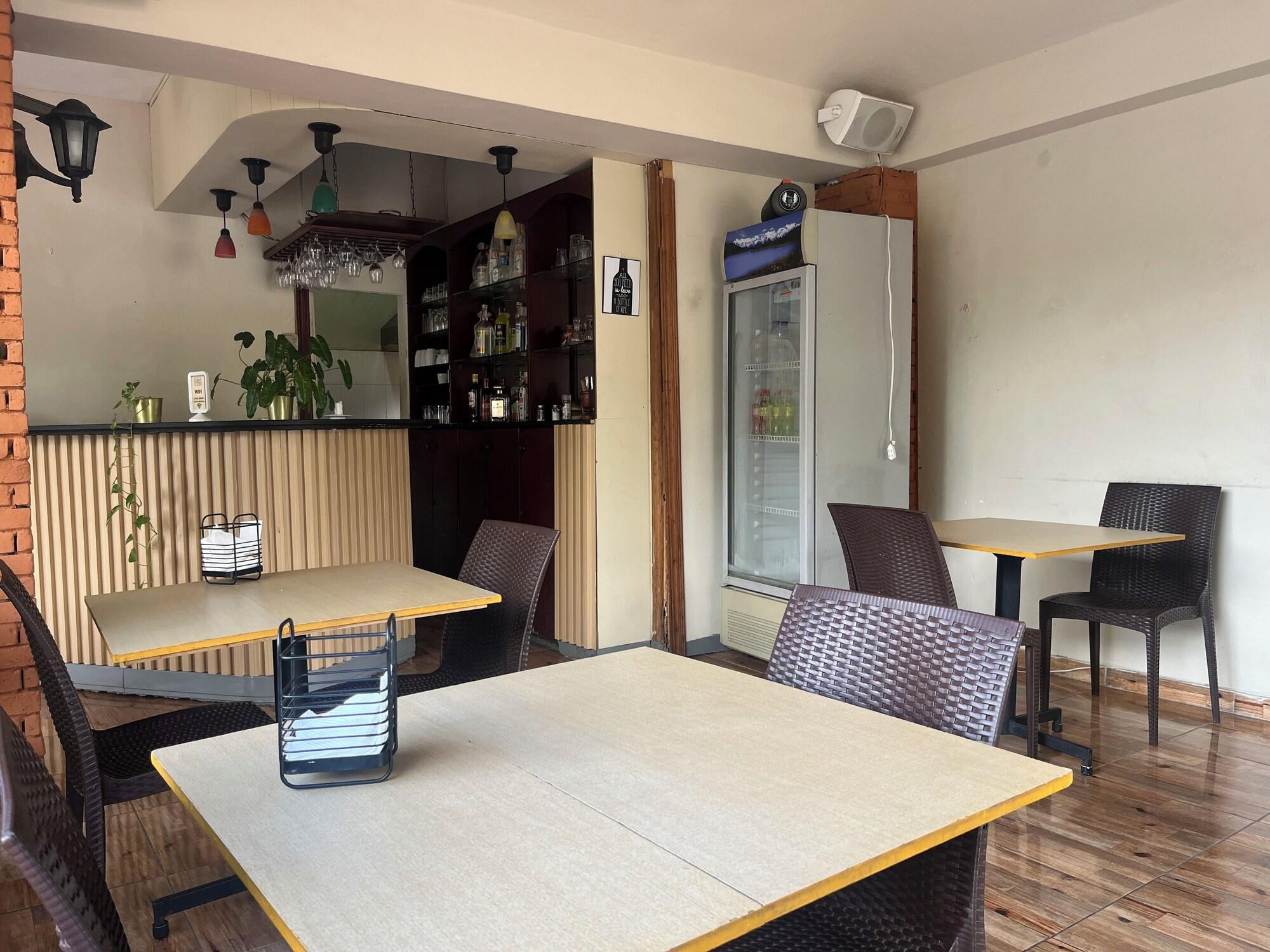 Hotel Plaza Kavia