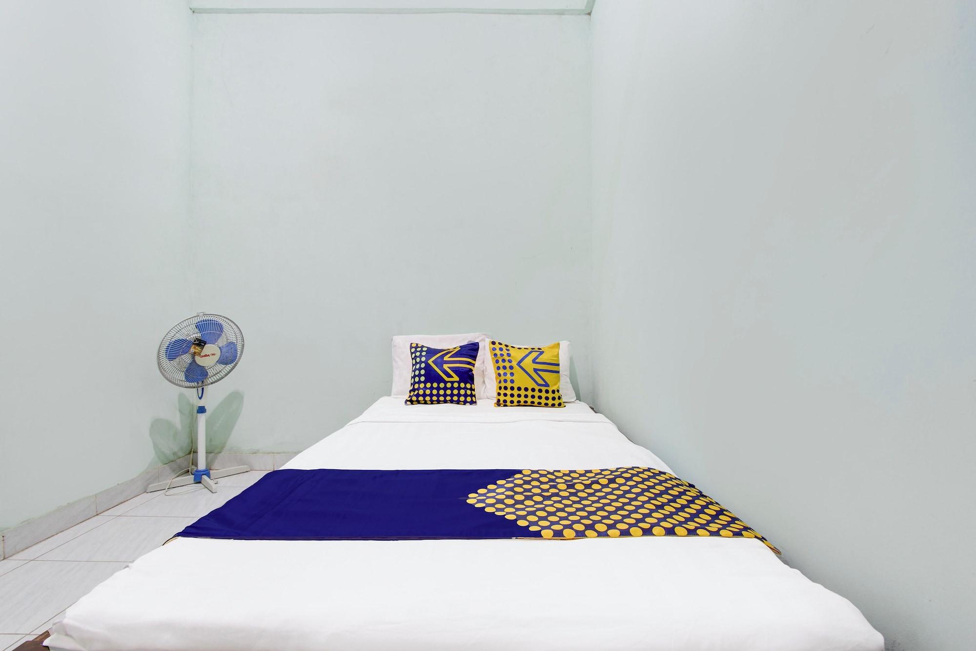 Room 2, Spot On 93606 Juan Kostel 3, Banyumas