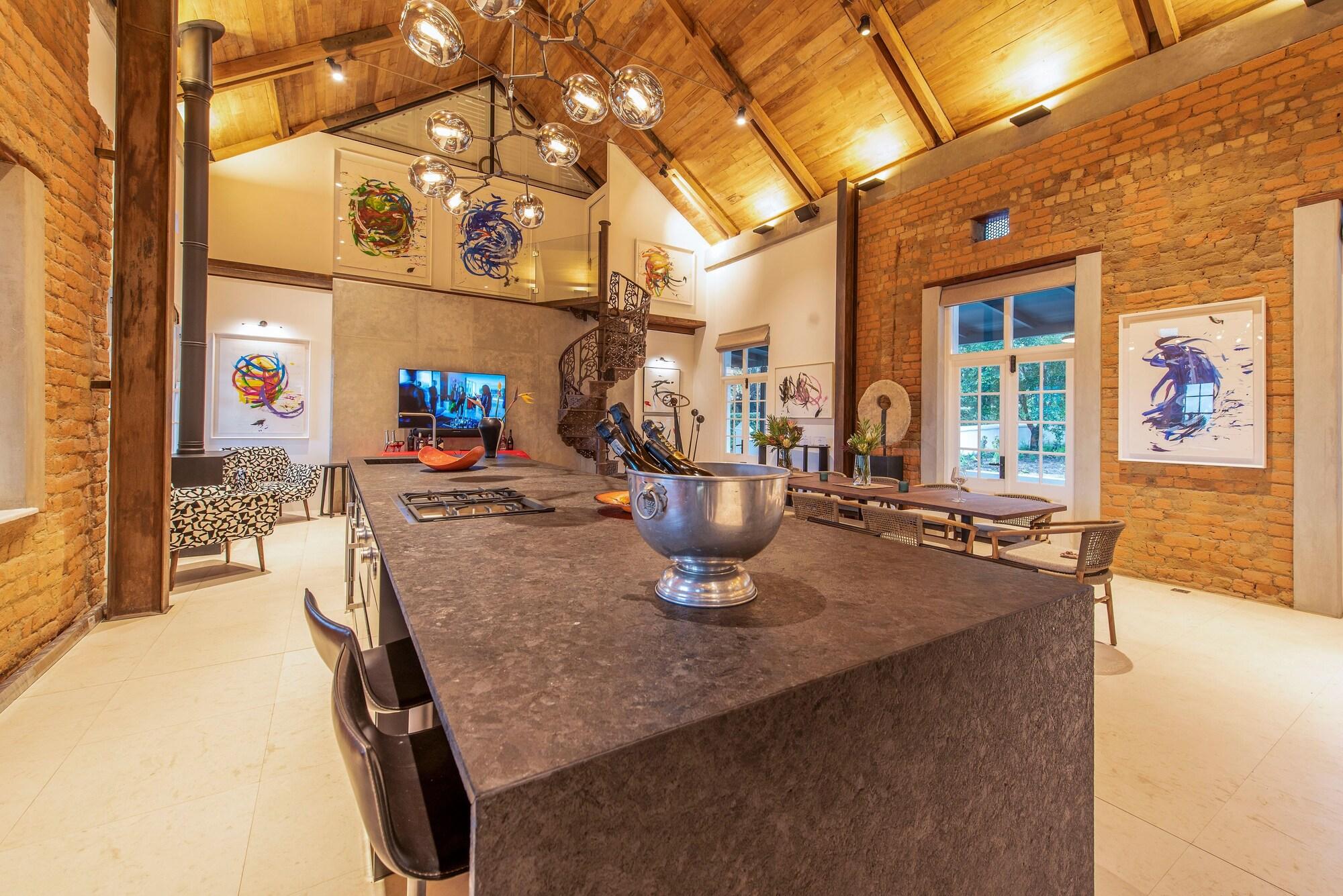 La Villa Retreat