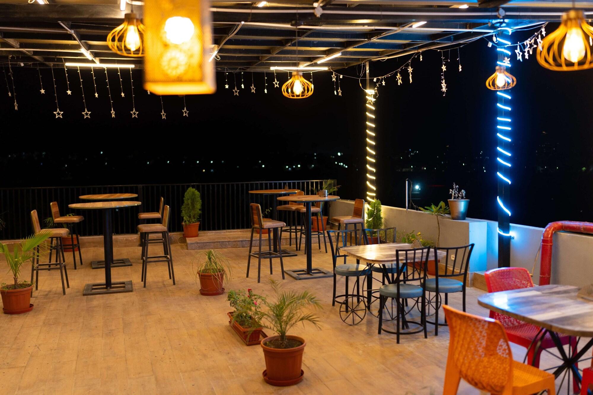 Majestic Hotel And Restro
