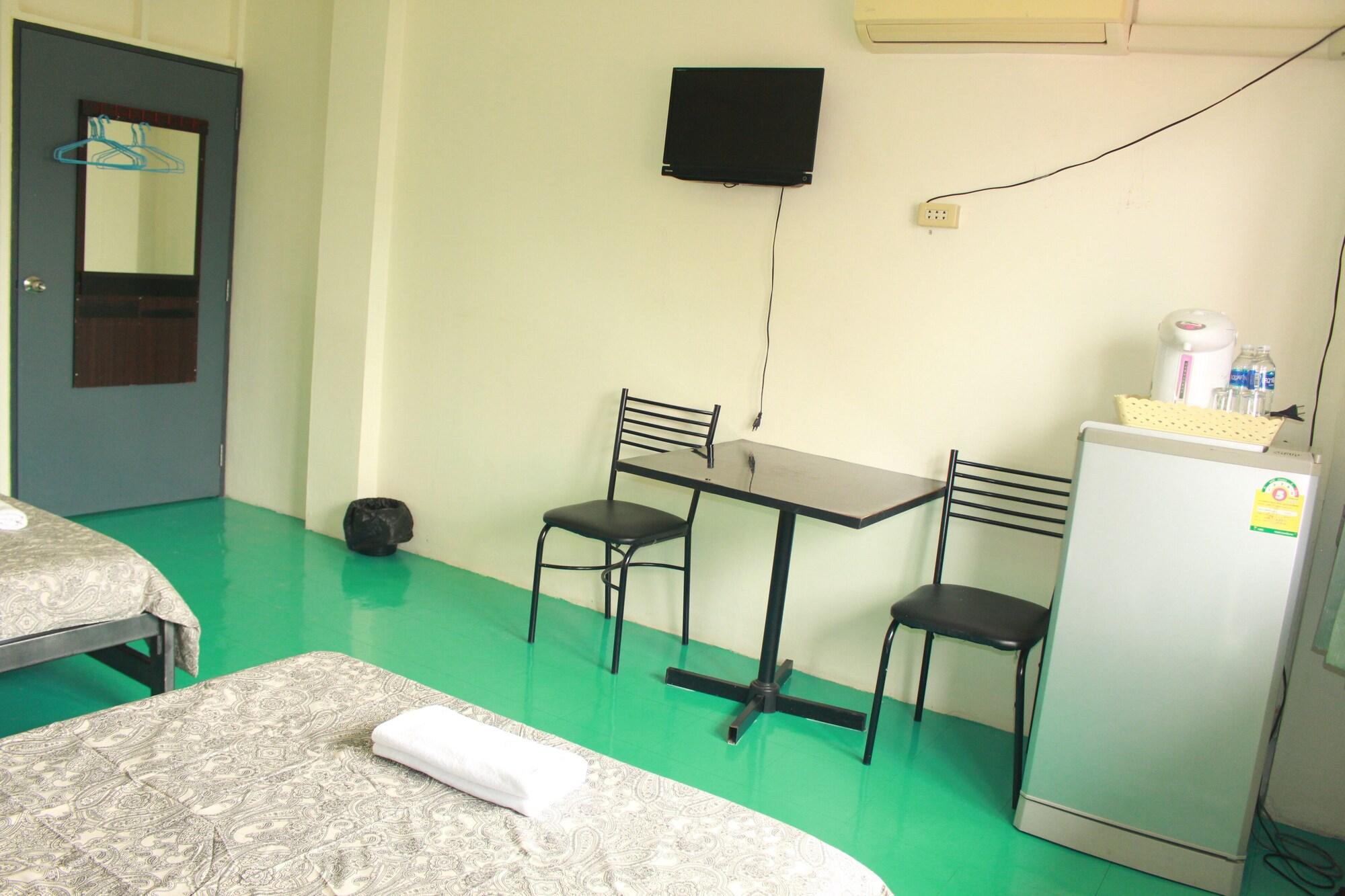 Lz Hostel