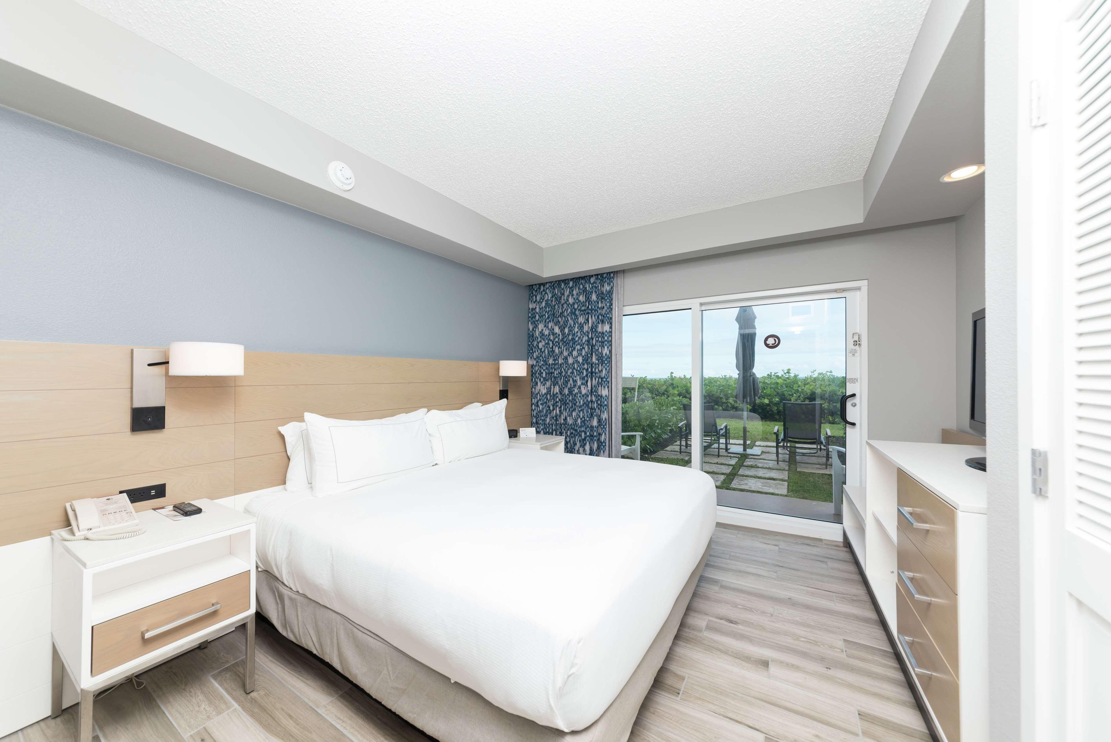 DoubleTree Suites Hotel Melbourne Beach Oceanfront