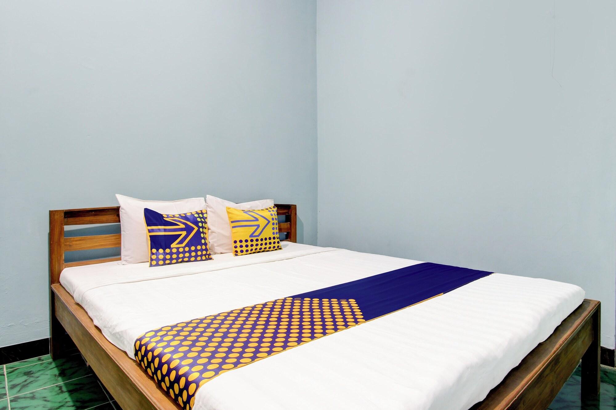 Room 2, Spot On 94085 Hotel Agung, Banyumas