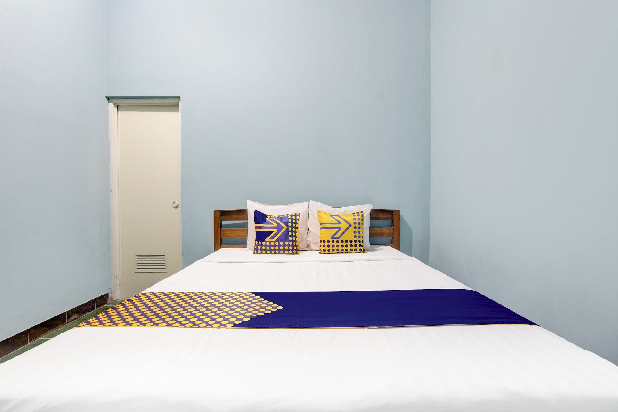 Room 4, Spot On 94085 Hotel Agung, Banyumas