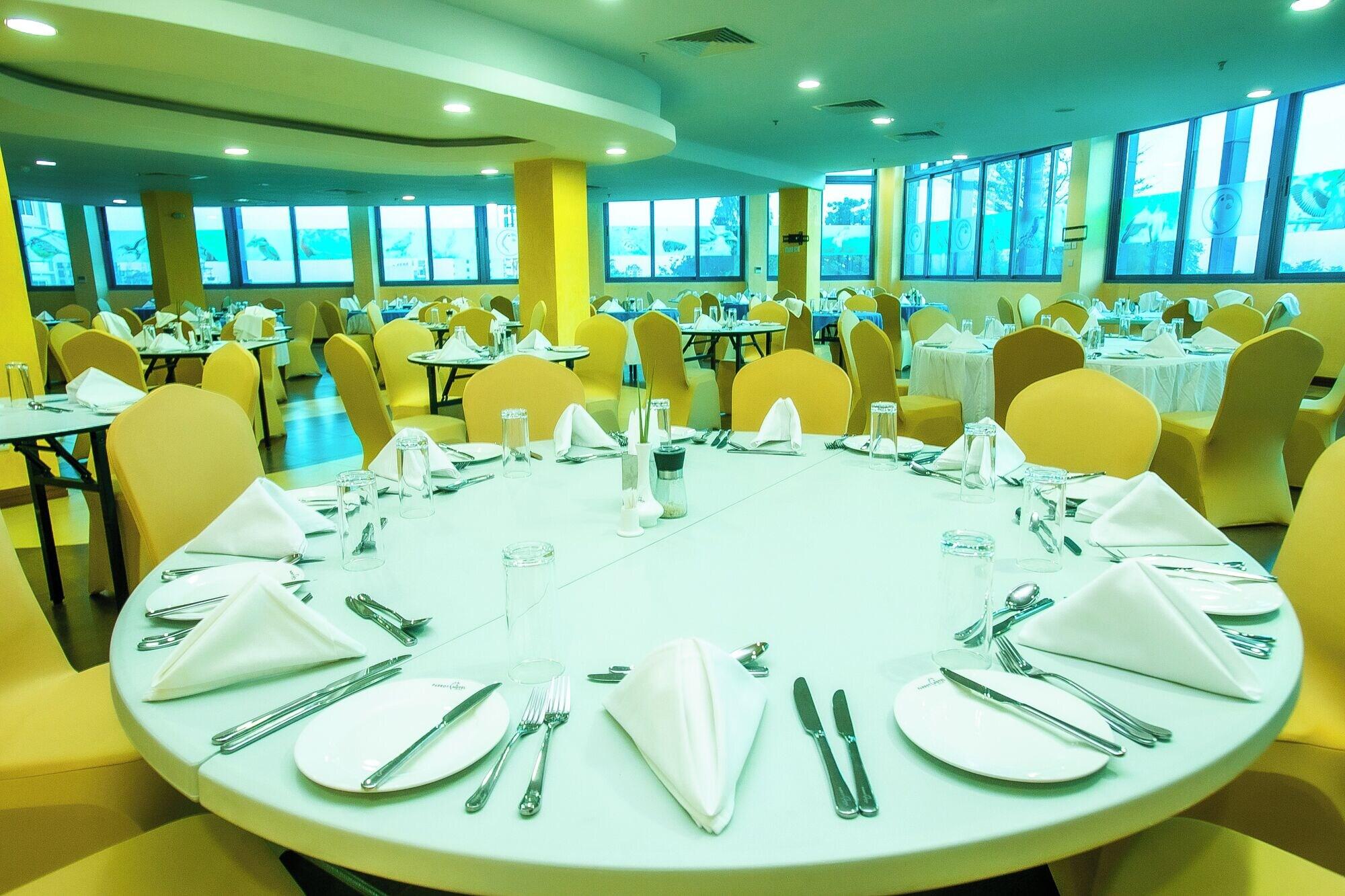 Parrot Hotel Arusha