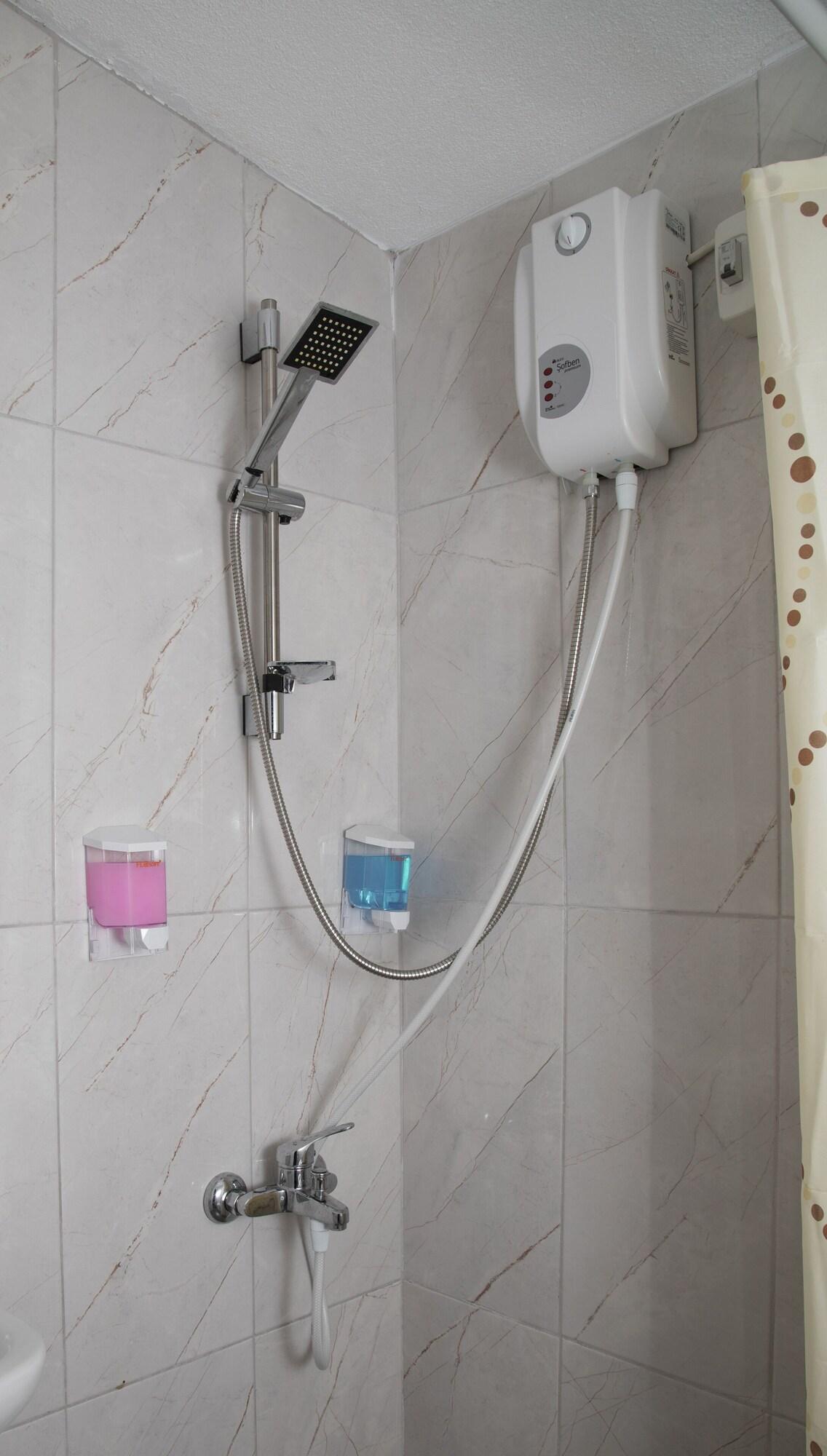 Noya Suites