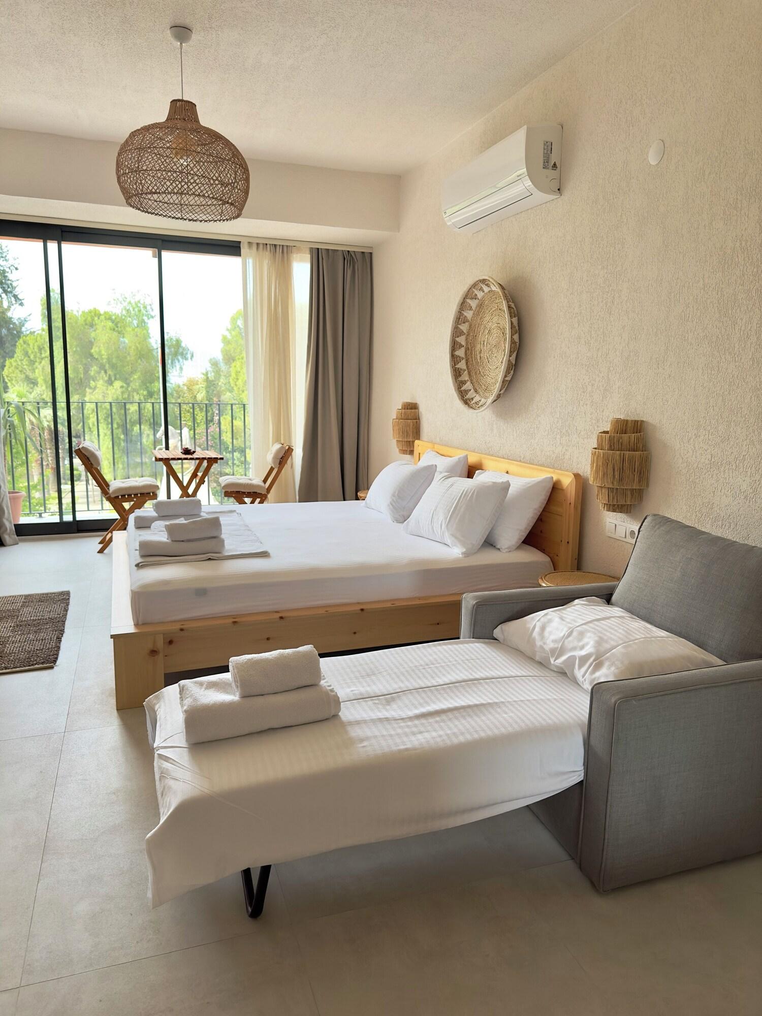 Rue Rooms