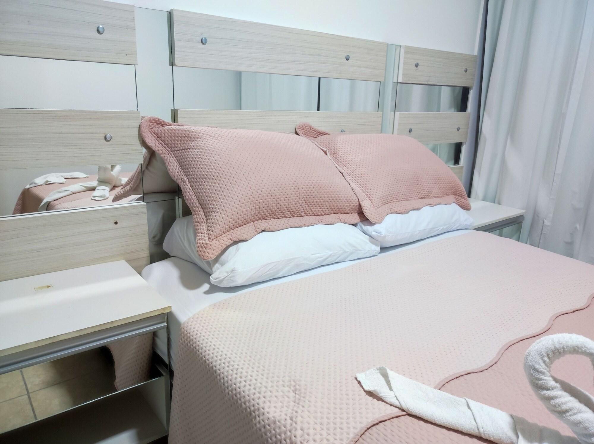 Room 3, Apartamento Prime Central, Curitiba