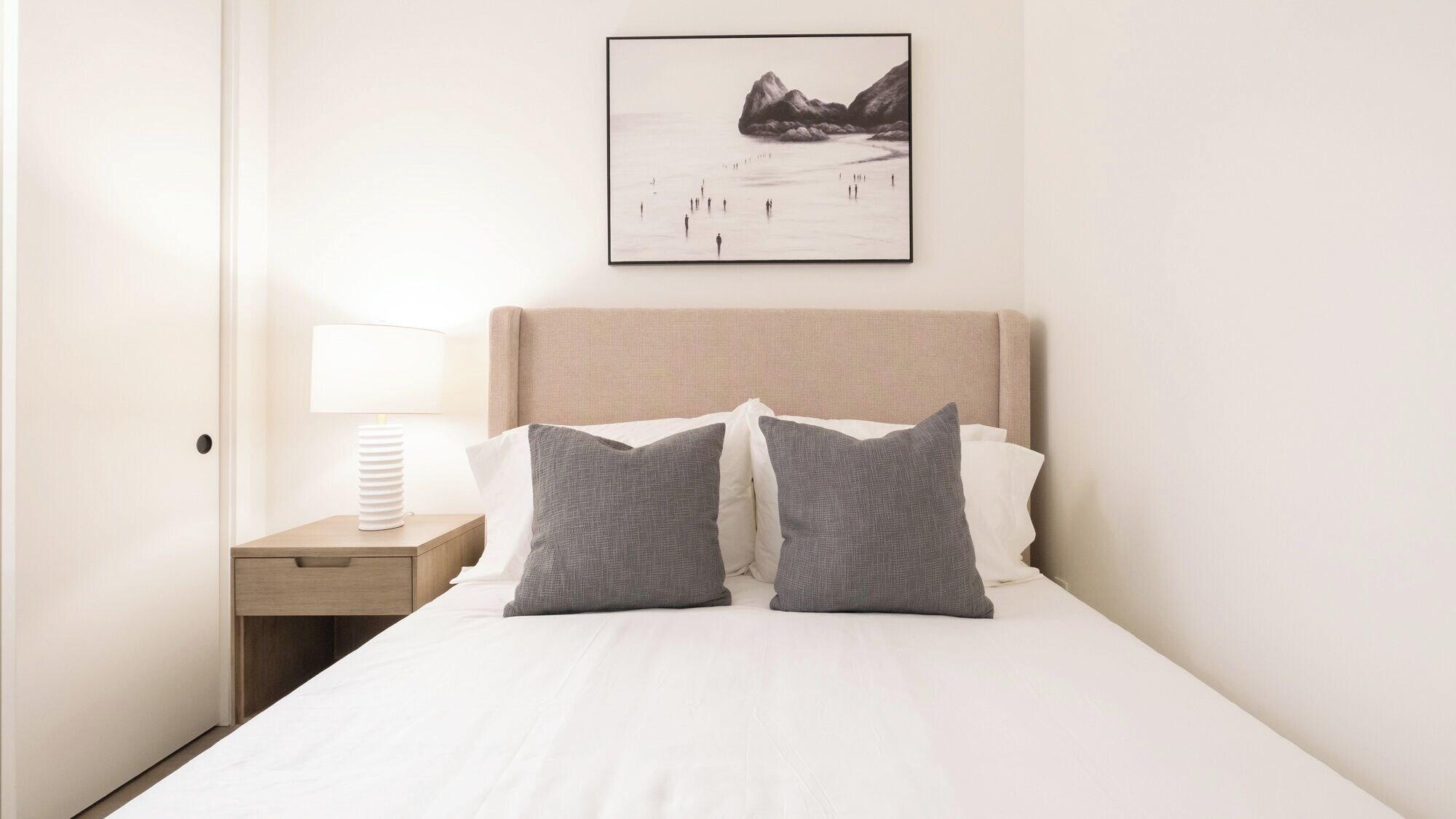 Landing Midtown Apartments By Barsala
