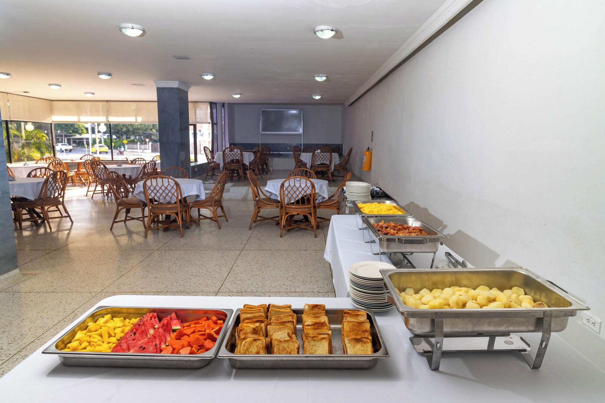 Hotel Axis Inn By Geh Suites