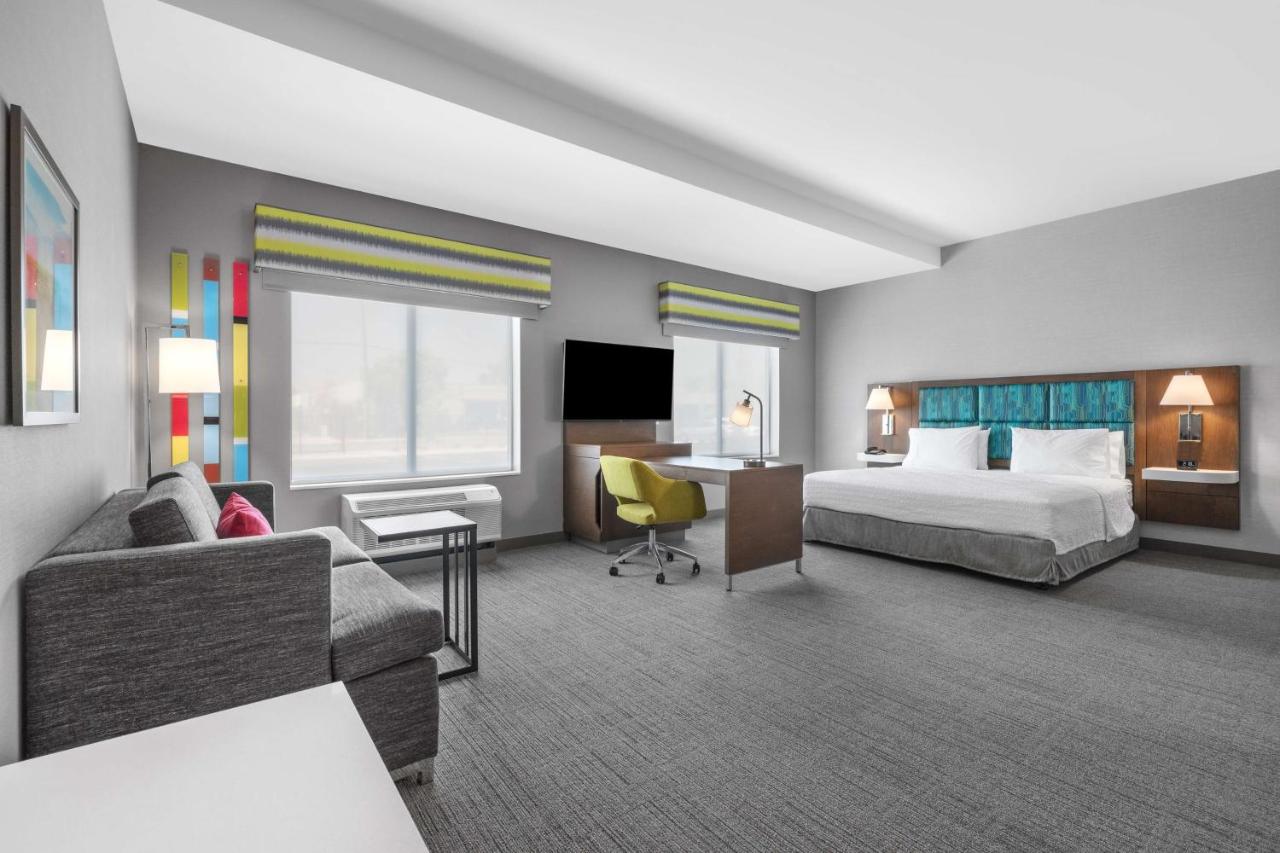 Hampton Inn & Suites Bakersfield Central