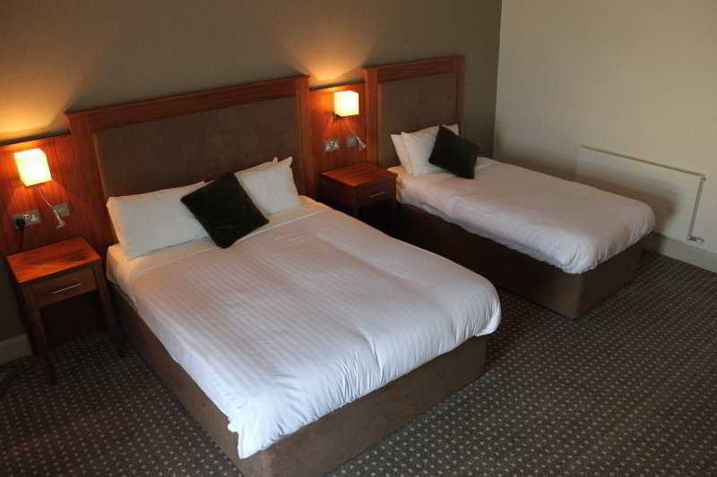 Cliffs Of Moher Hotel by null