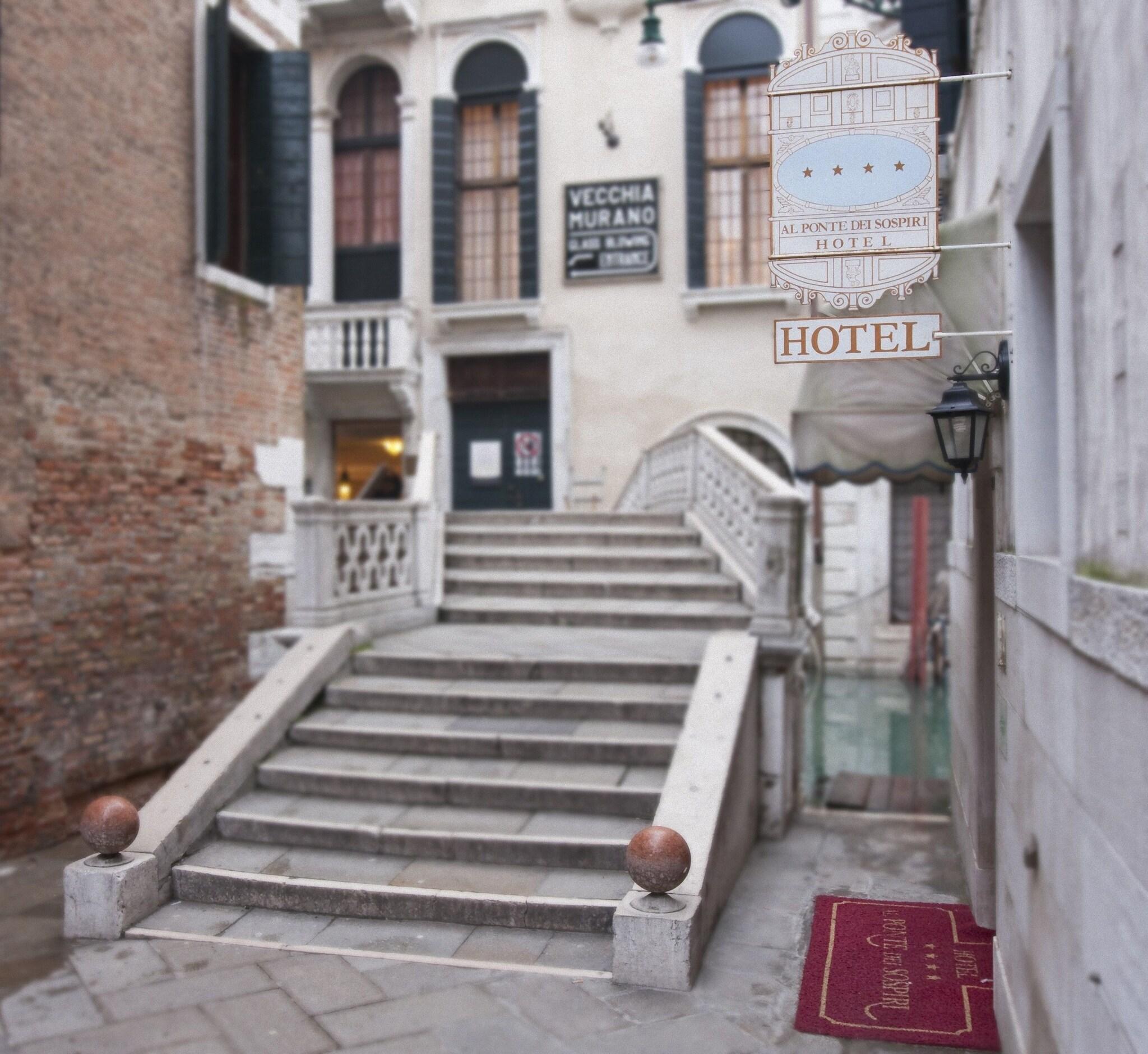 Al Ponte Dei Sospiri Junior Suites - photo