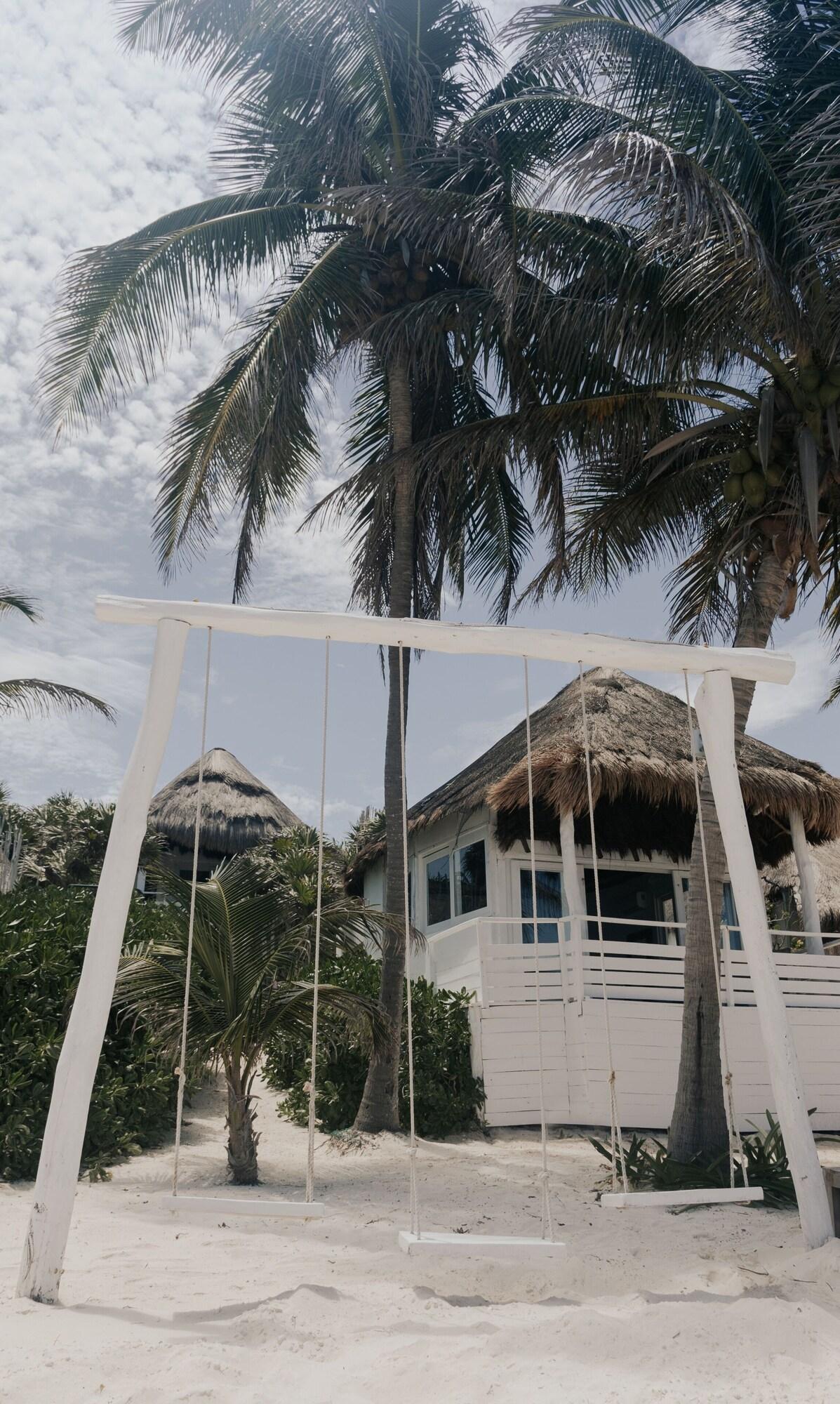 Tuup Oceanfront
