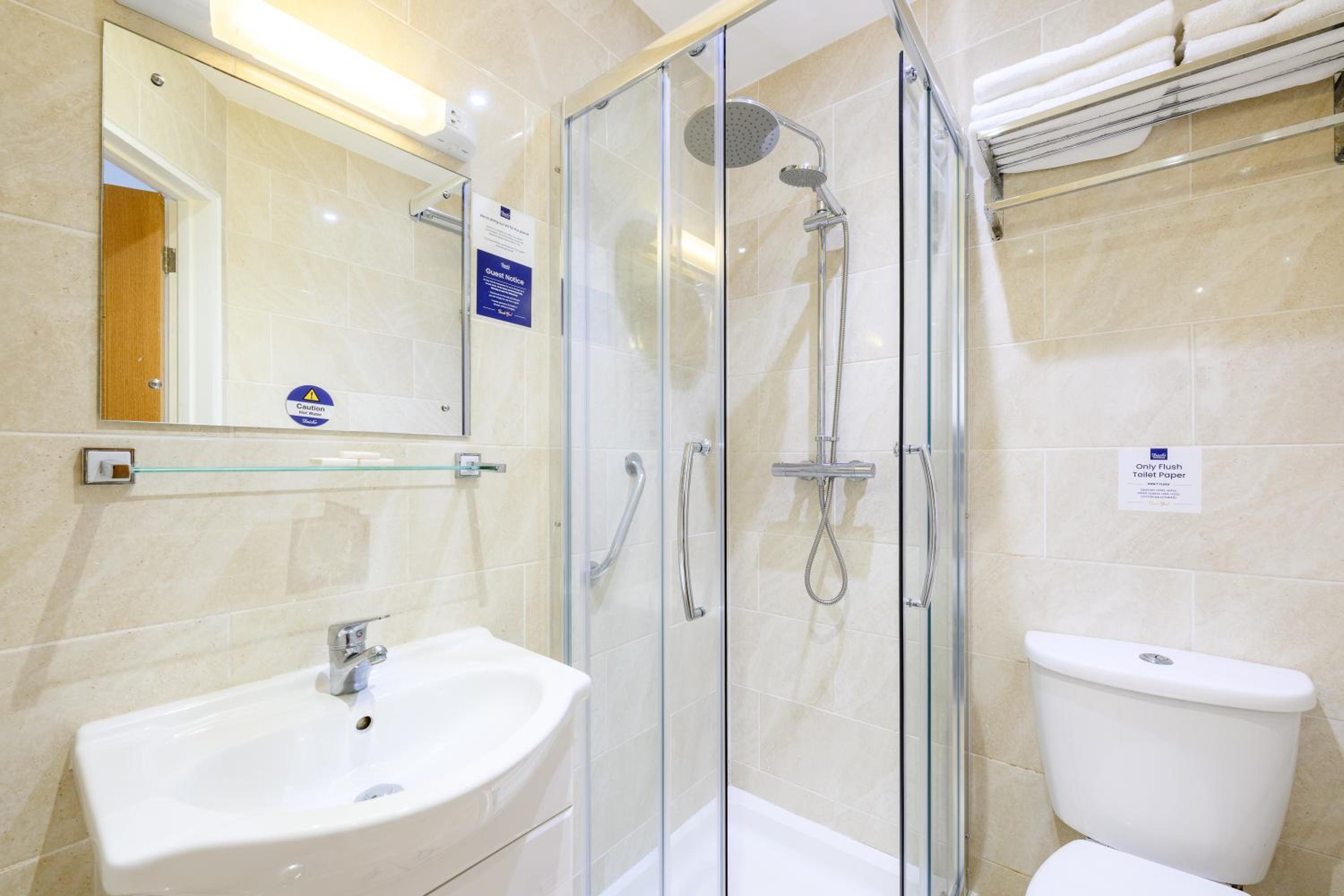 The Sandringham Hotel