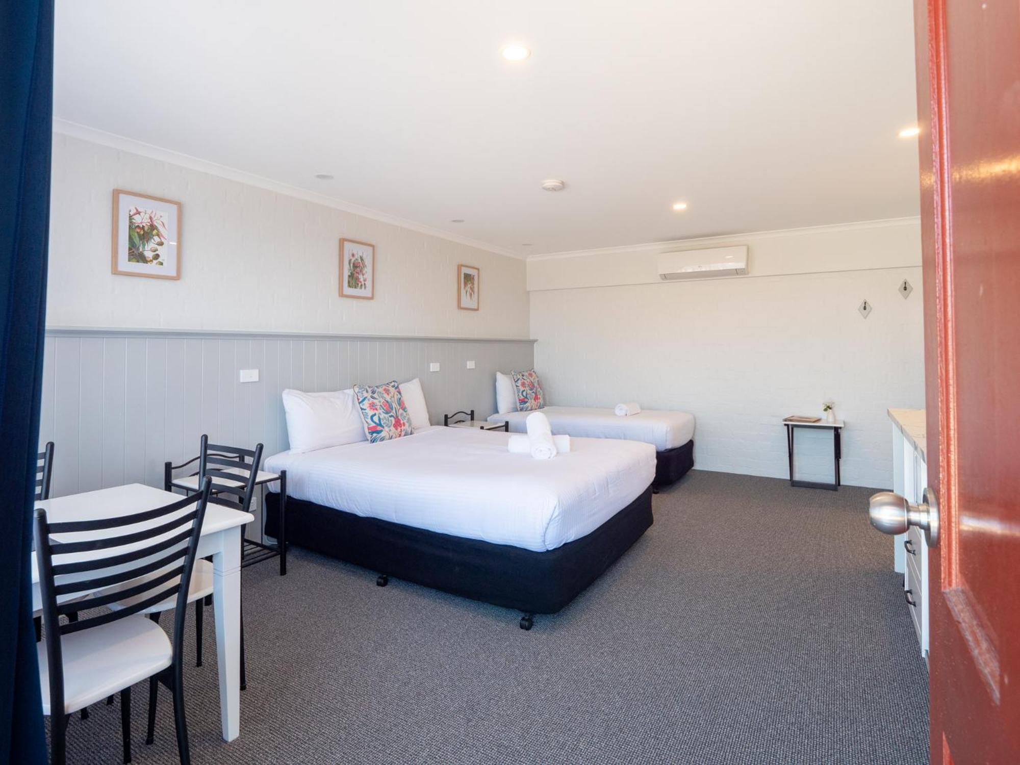 General view 2, Heritage House Motel Units, Bega Valley