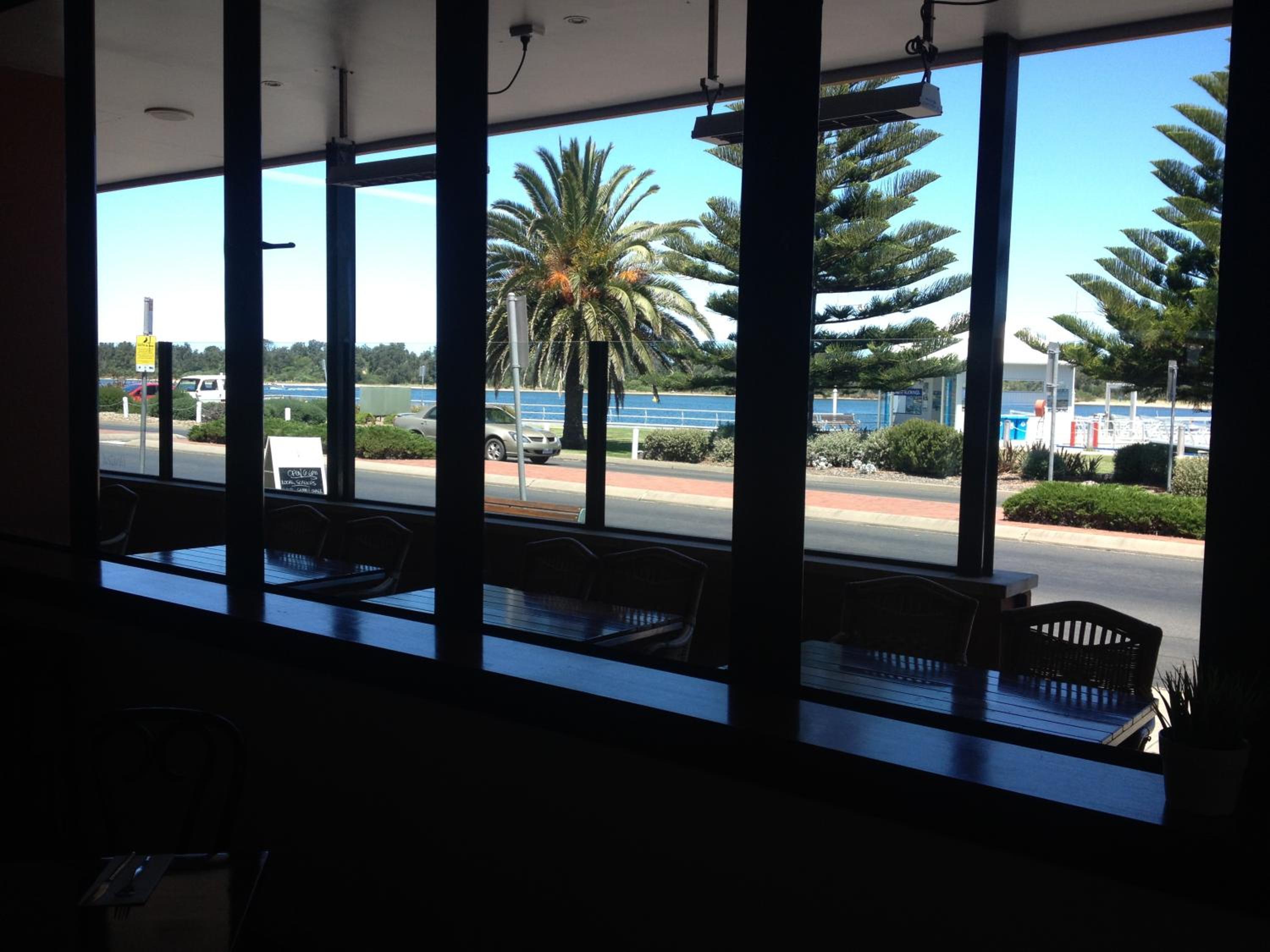 The Central Hotel Motel Lakes Entrance