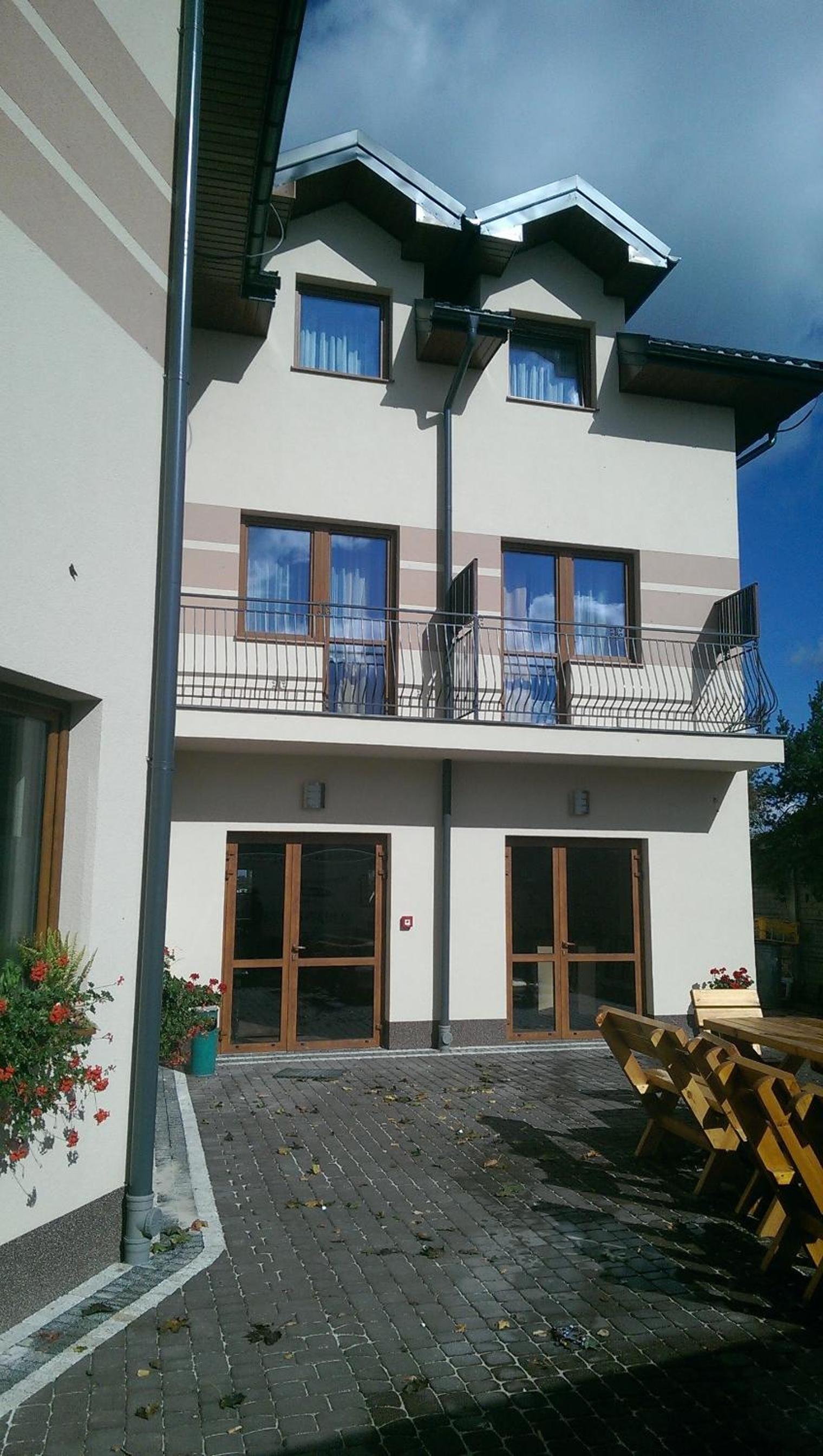 Hotel E7