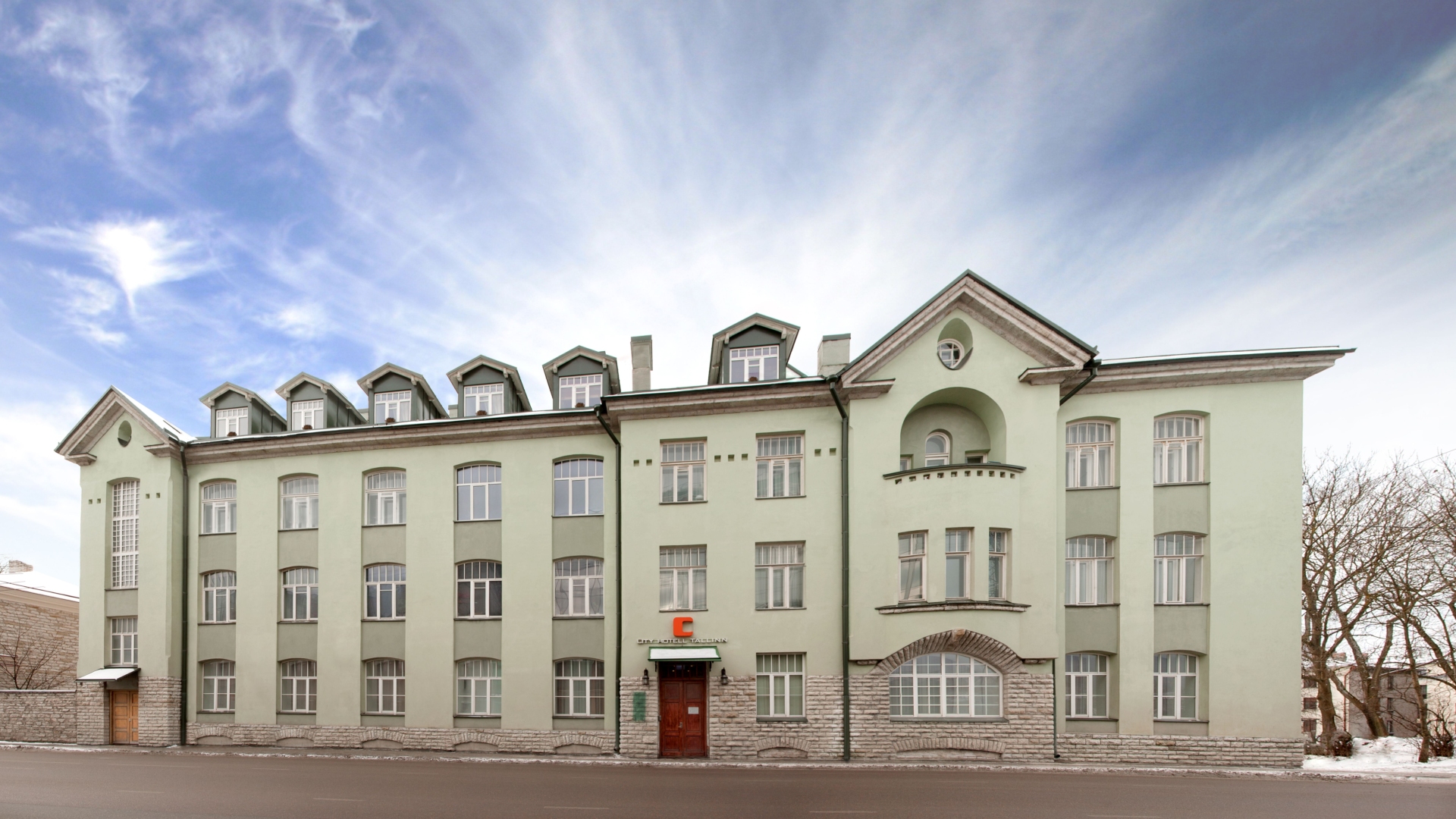 City Hotel Tallinn image