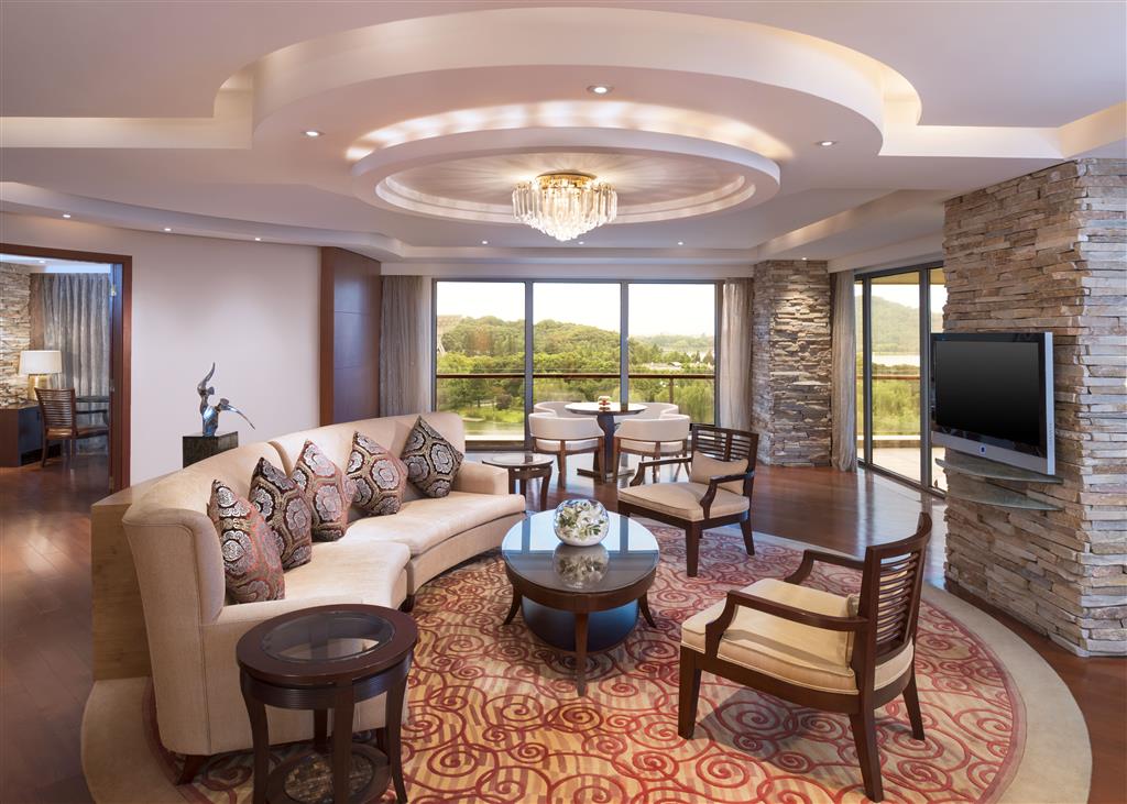 The Yuluxe Sheshan, Shanghai, A Tribute Portfolio Hotel by null