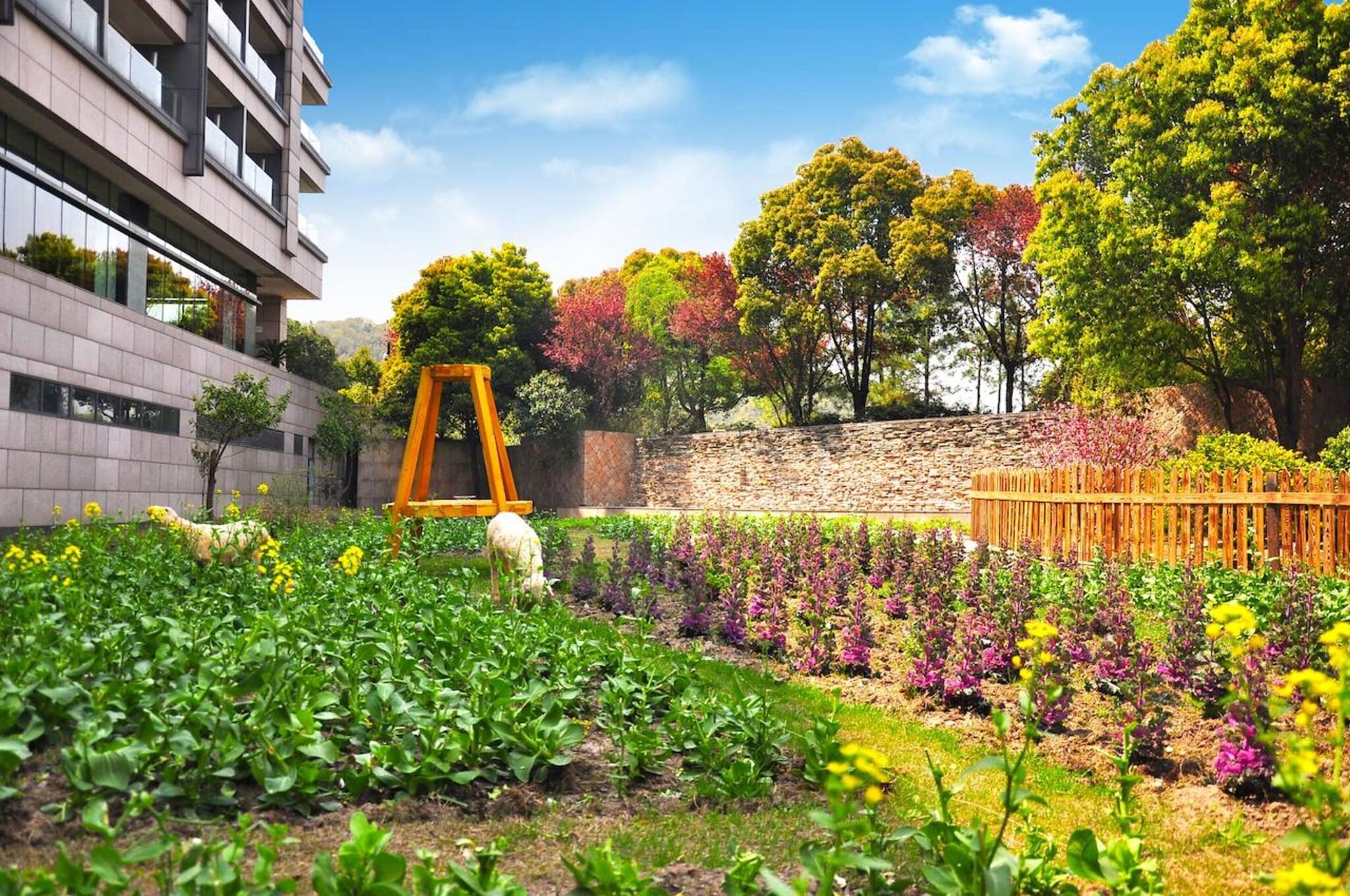 The Yuluxe Sheshan, Shanghai, A Tribute Portfolio Hotel by null