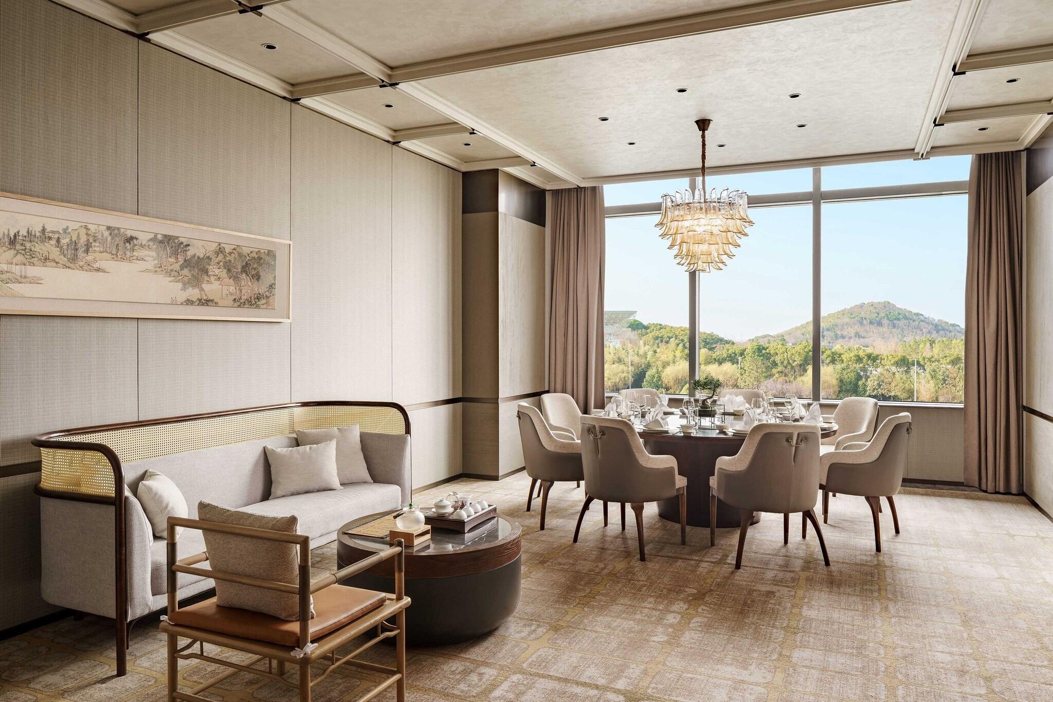 The Yuluxe Sheshan, Shanghai, A Tribute Portfolio Hotel by null