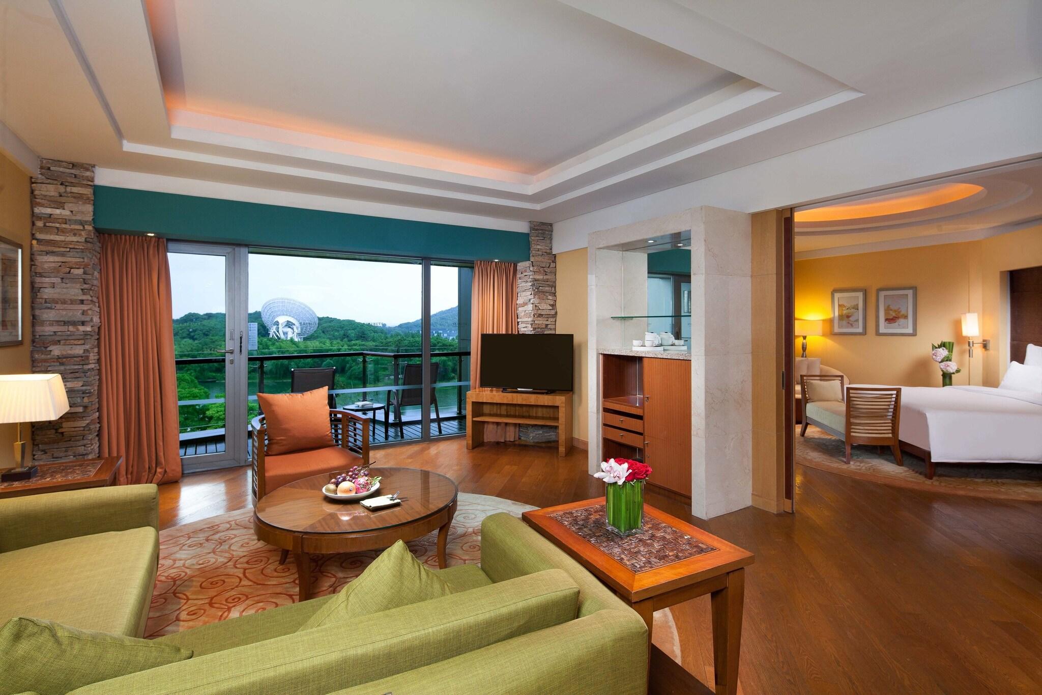 The Yuluxe Sheshan, Shanghai, A Tribute Portfolio Hotel by null