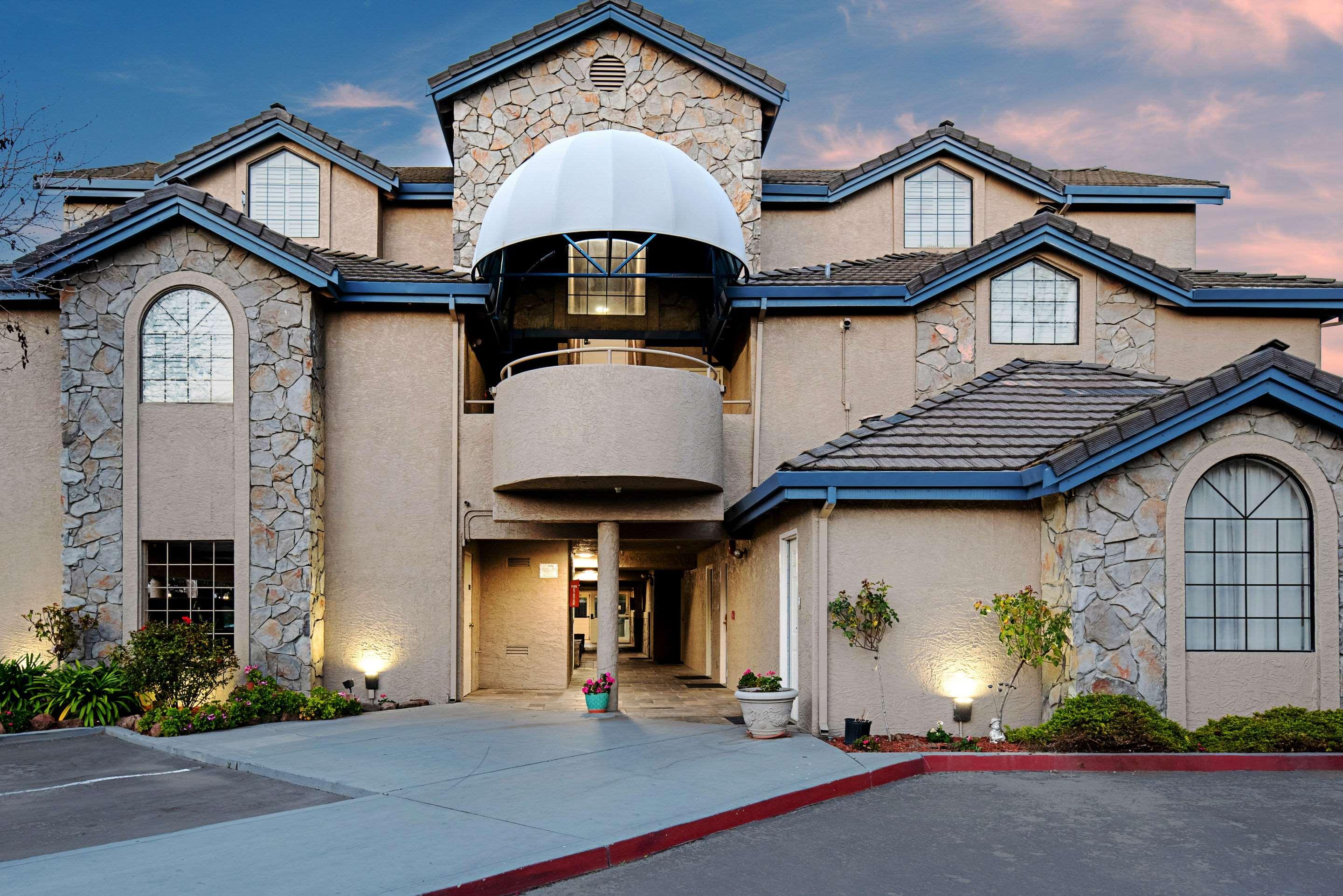 Clarion Inn Silicon Valley
