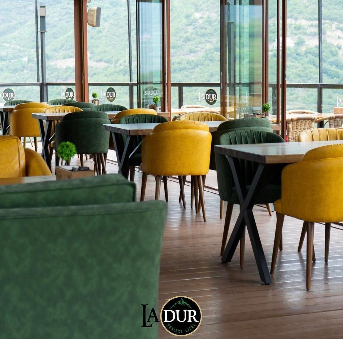 Ladur Resort Hotel