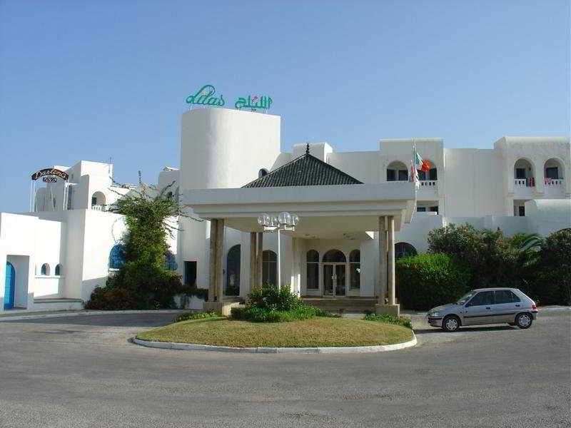 Hotel Menara image