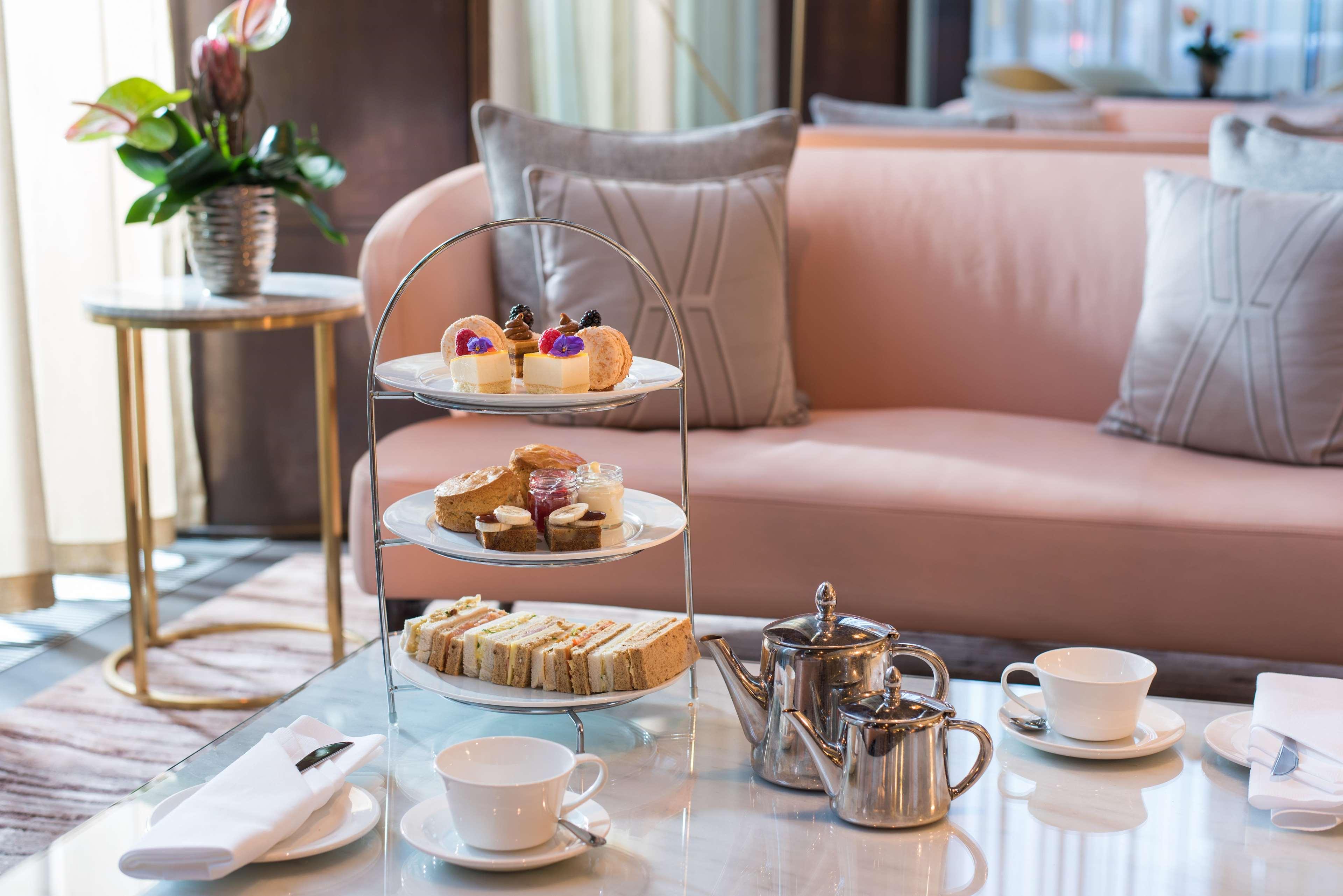 The Fitzwilliam Hotel Belfast by null