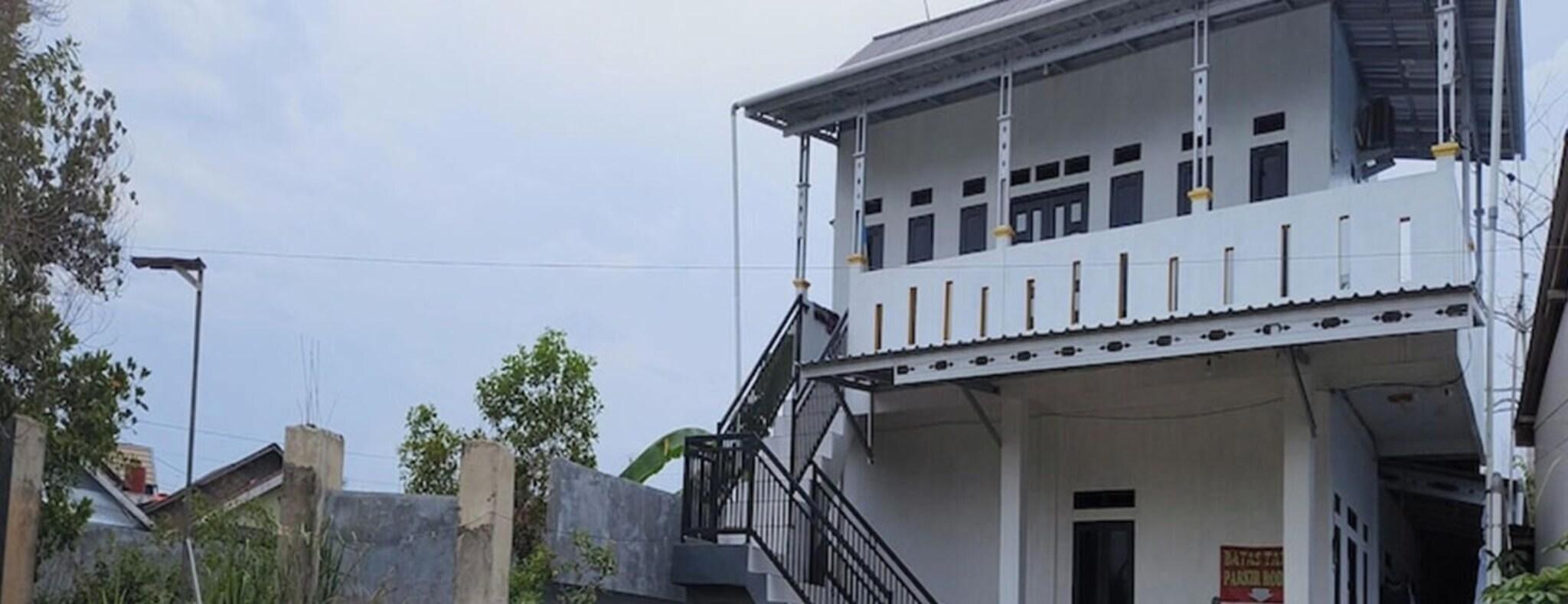 General view 2, Oyo 93642 Penginapan Al Ashar, Banjar