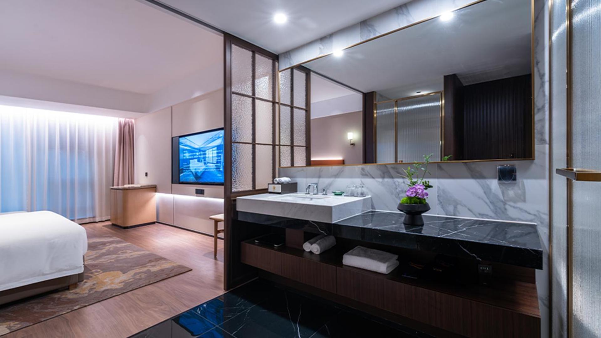 Wyndham Grand Plaza Royale Ningbo