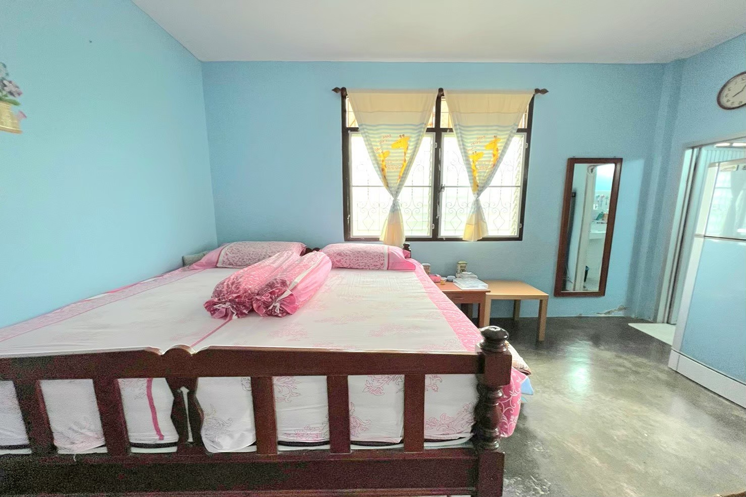 Baan Bonsuan Hill Guesthouse By Zuzu