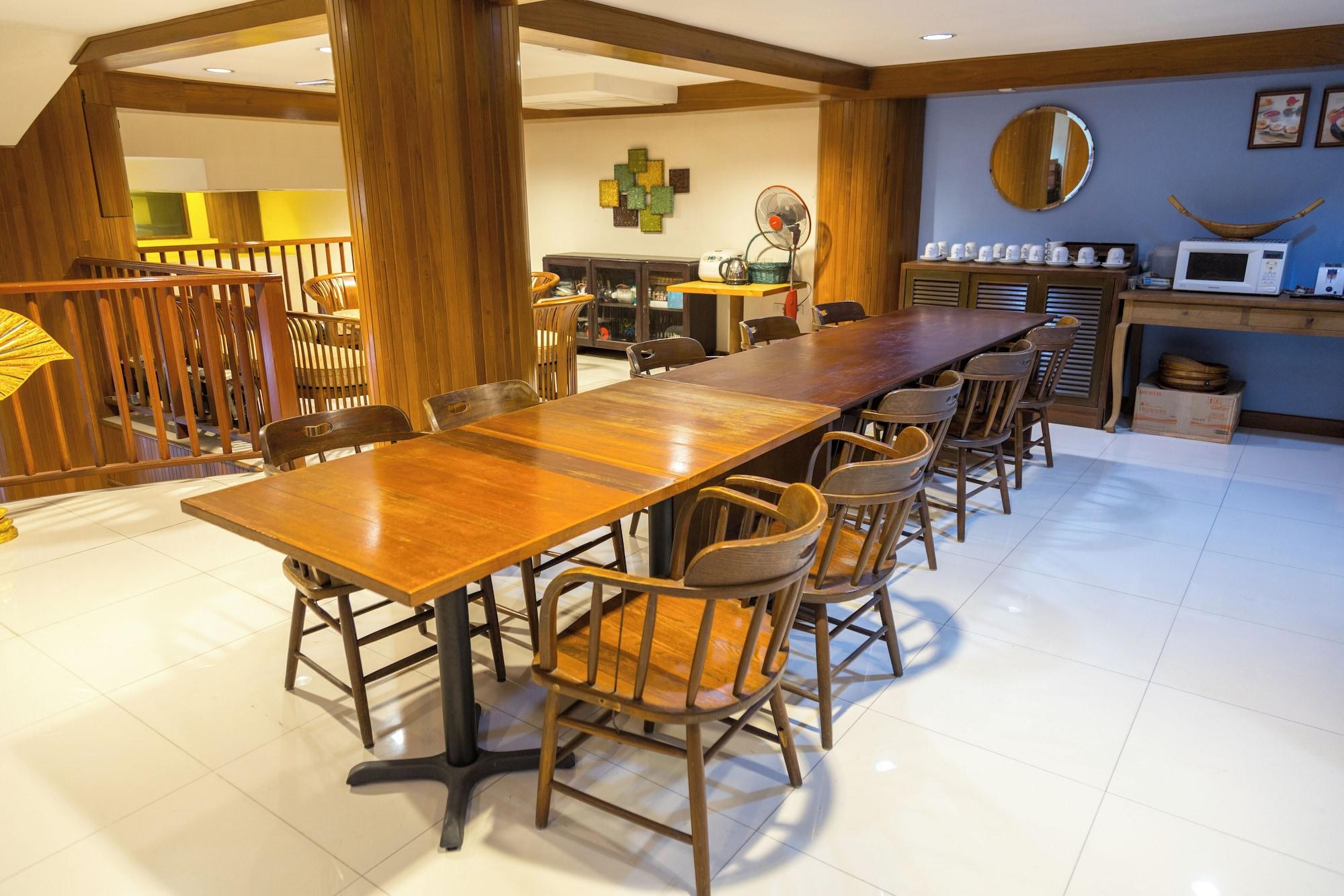 Upar Hotels Silom Near Mahanakhon